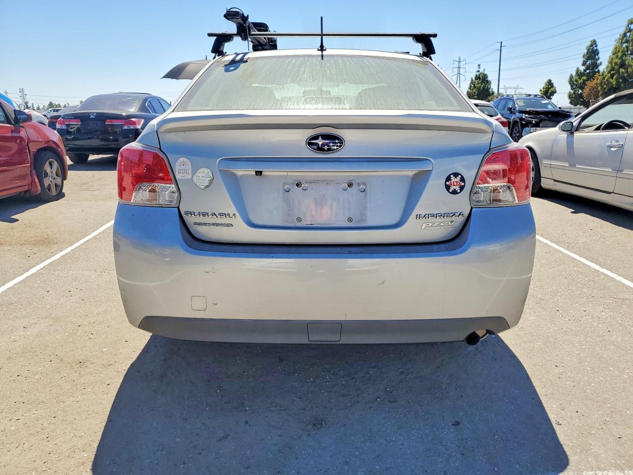 2016 Subaru Impreza Silver vin: JF1GJAA60GH006547
