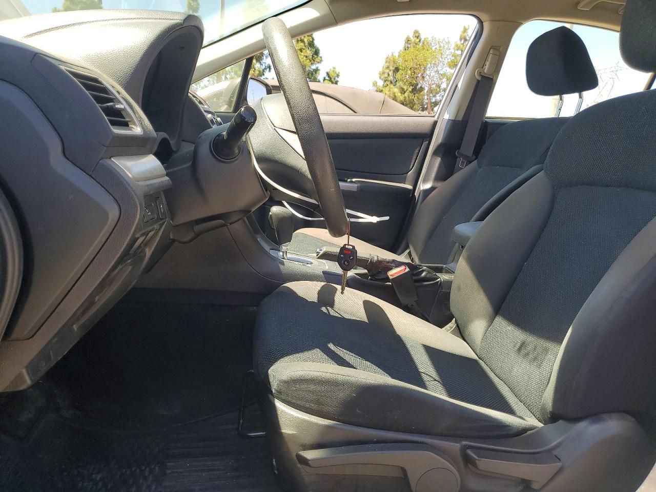 2016 Subaru Impreza Silver vin: JF1GJAA60GH006547
