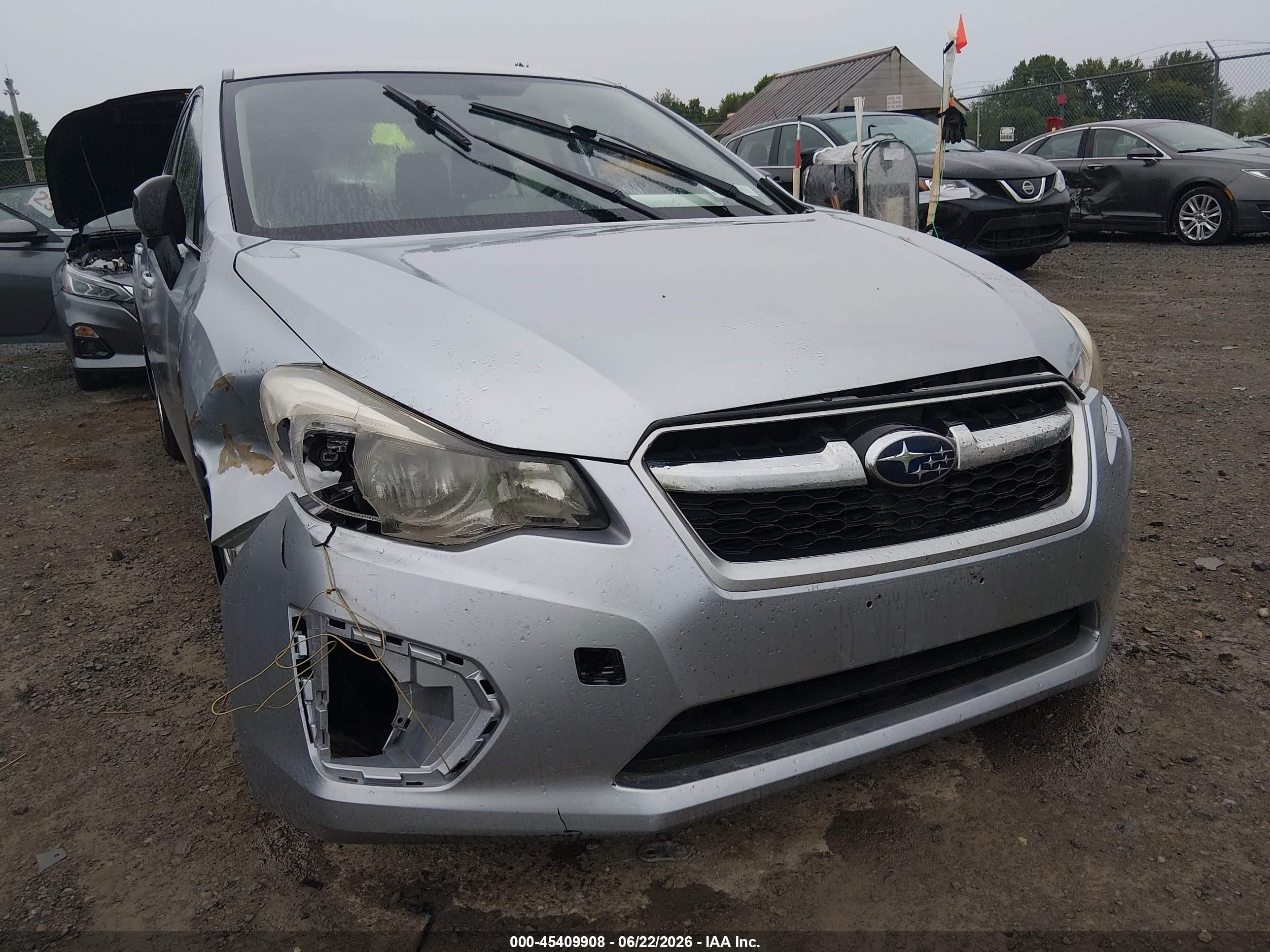 2013 Subaru Impreza 2.0i Silver vin: JF1GJAA61DH017021