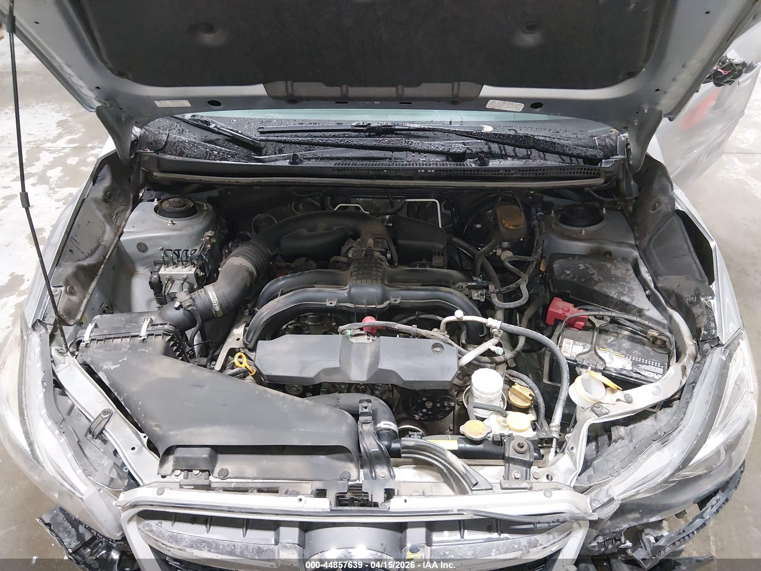 2014 Subaru Impreza 2.0i Silver vin: JF1GJAA61EH007638