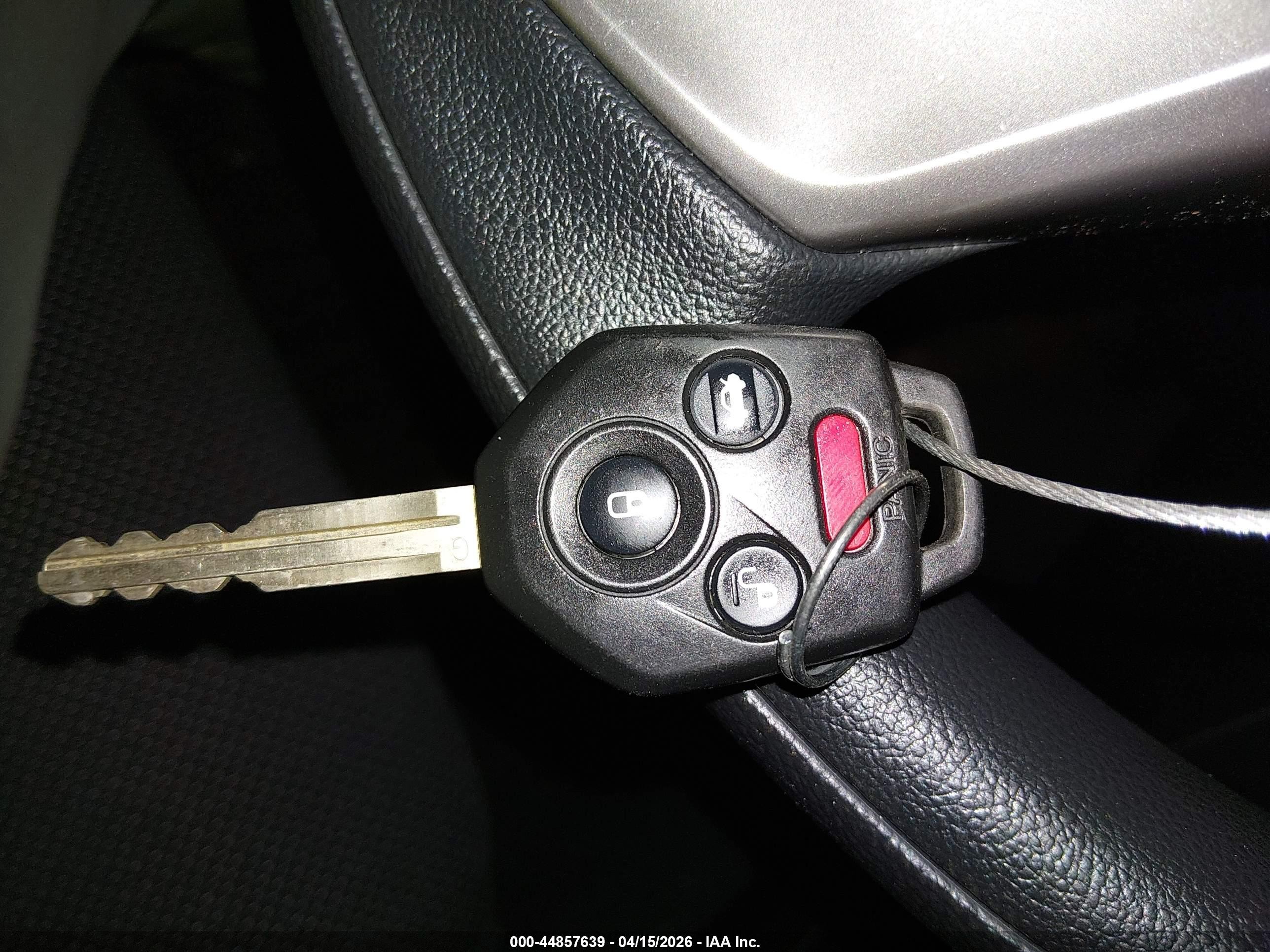 2014 Subaru Impreza 2.0i Silver vin: JF1GJAA61EH007638