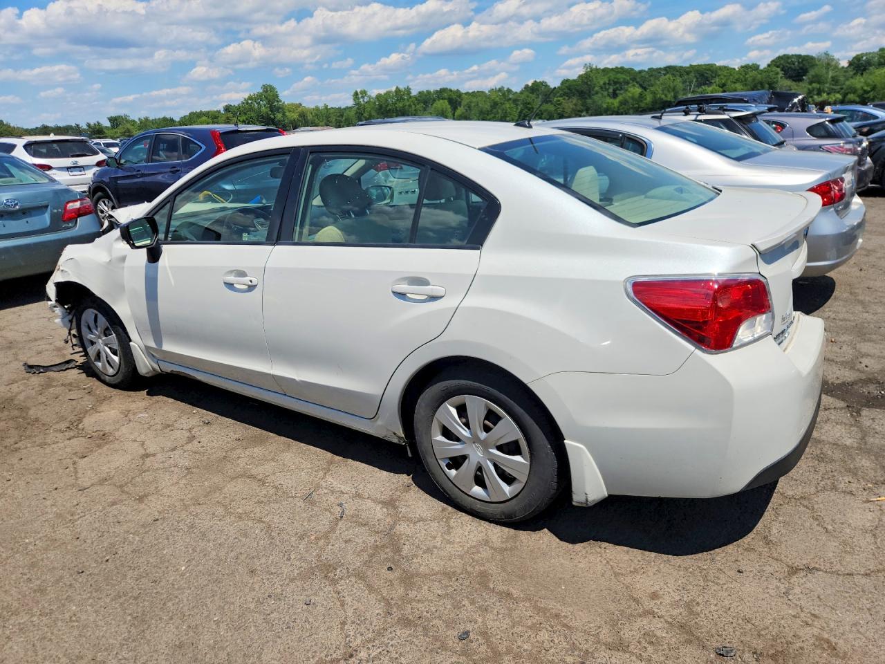 2015 Subaru Impreza White vin: JF1GJAA61FH010962