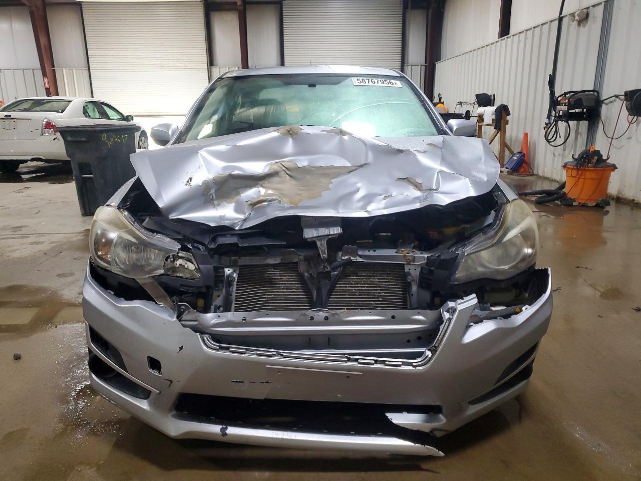 2015 Subaru Impreza Silver vin: JF1GJAA61FH022464