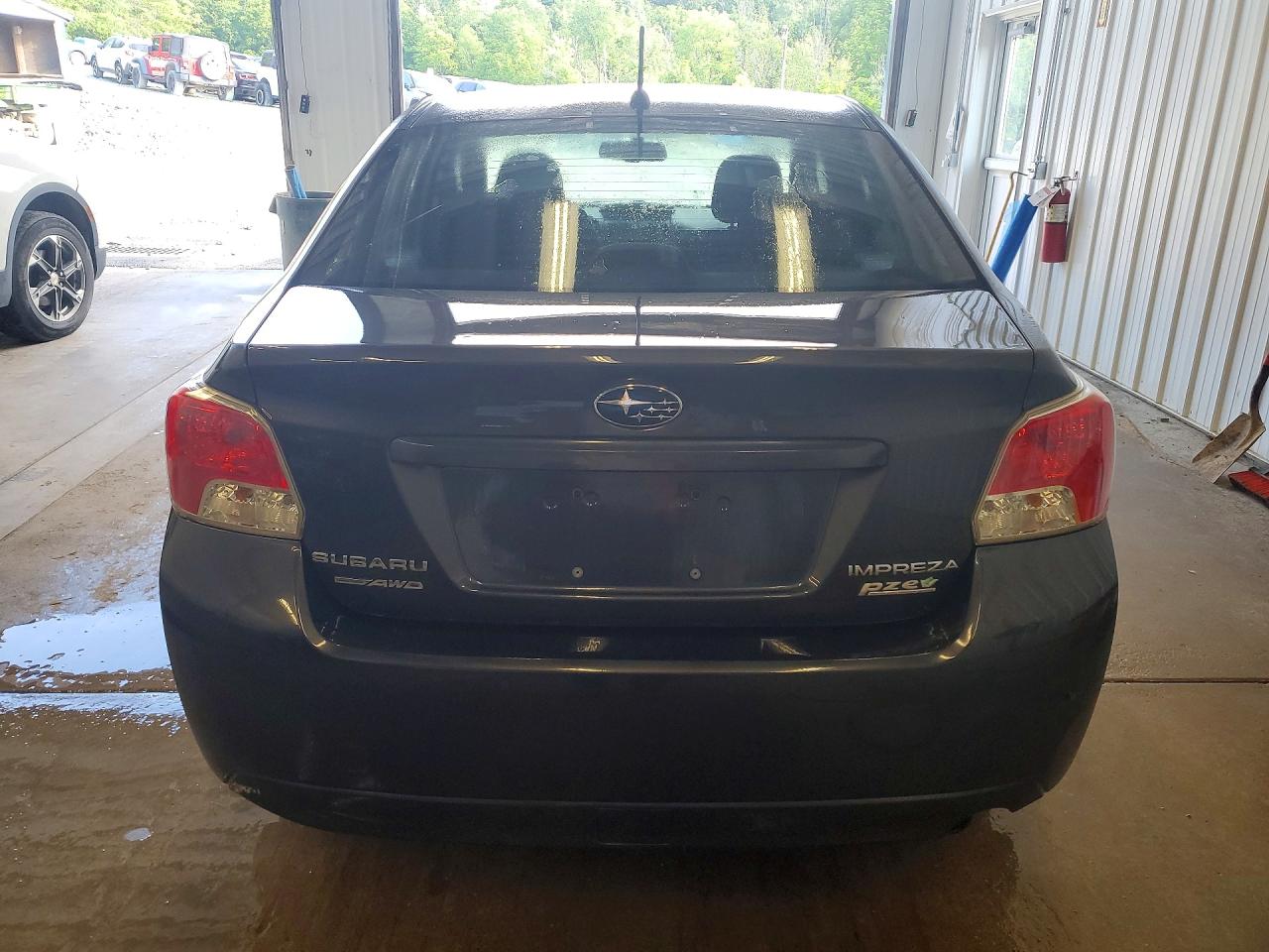 2012 Subaru Impreza Gray vin: JF1GJAA62CH018063