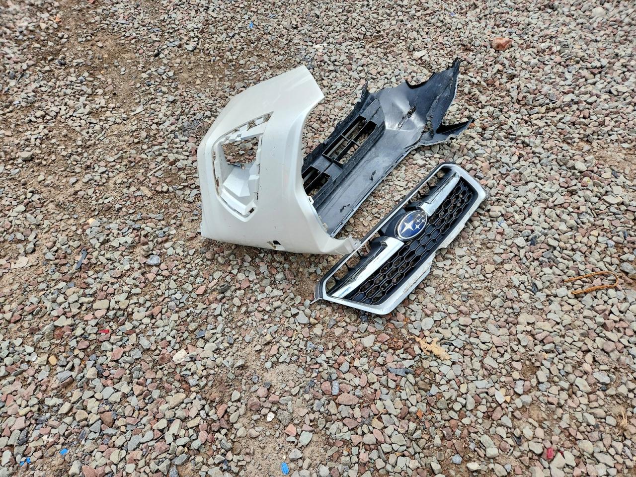 2012 Subaru Impreza White vin: JF1GJAA62CH026115