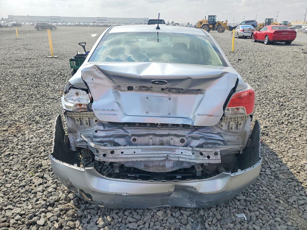 2013 Subaru Impreza Silver vin: JF1GJAA62DH011258