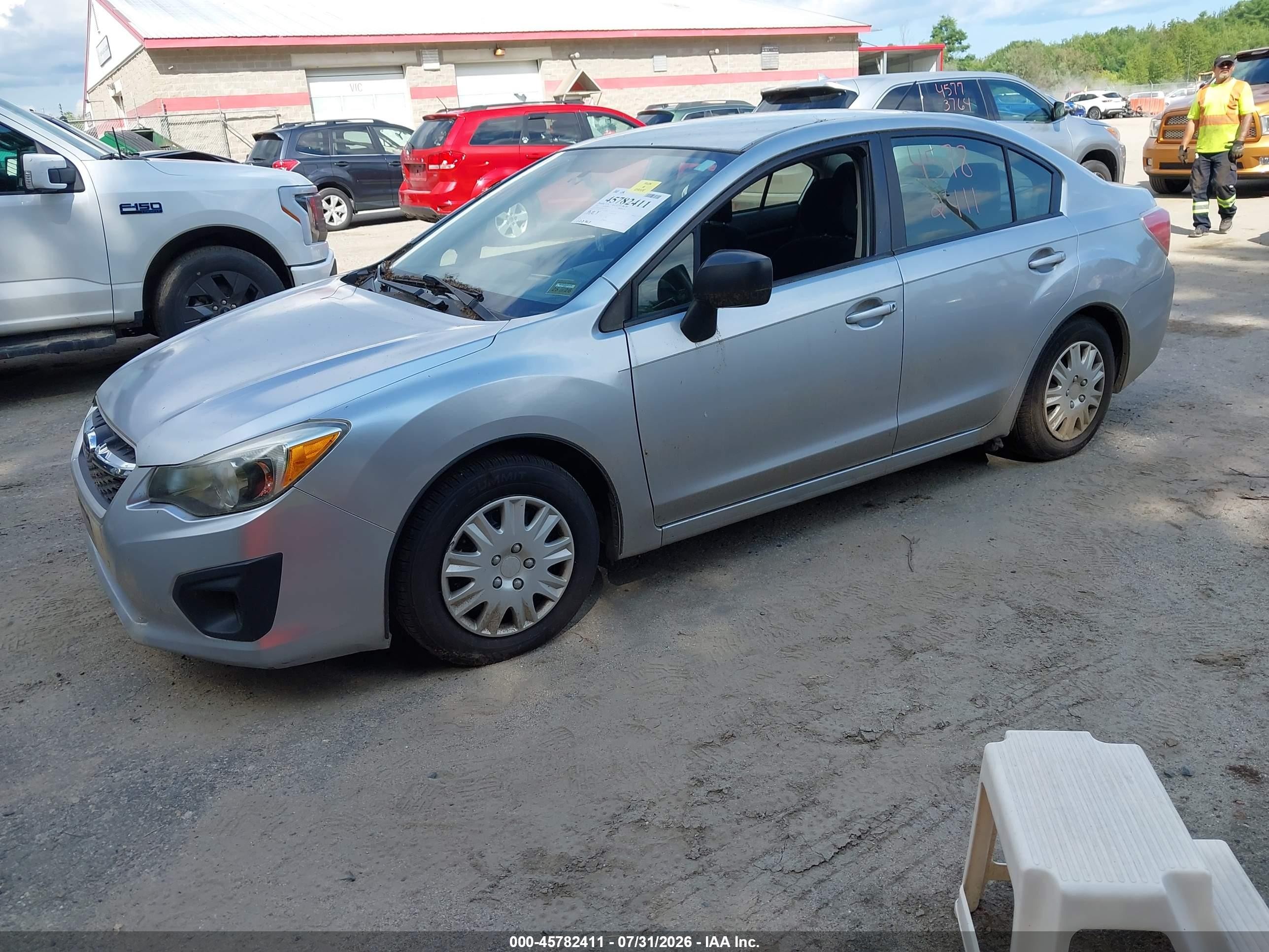 2013 Subaru Impreza 2.0i Silver vin: JF1GJAA62DH011714