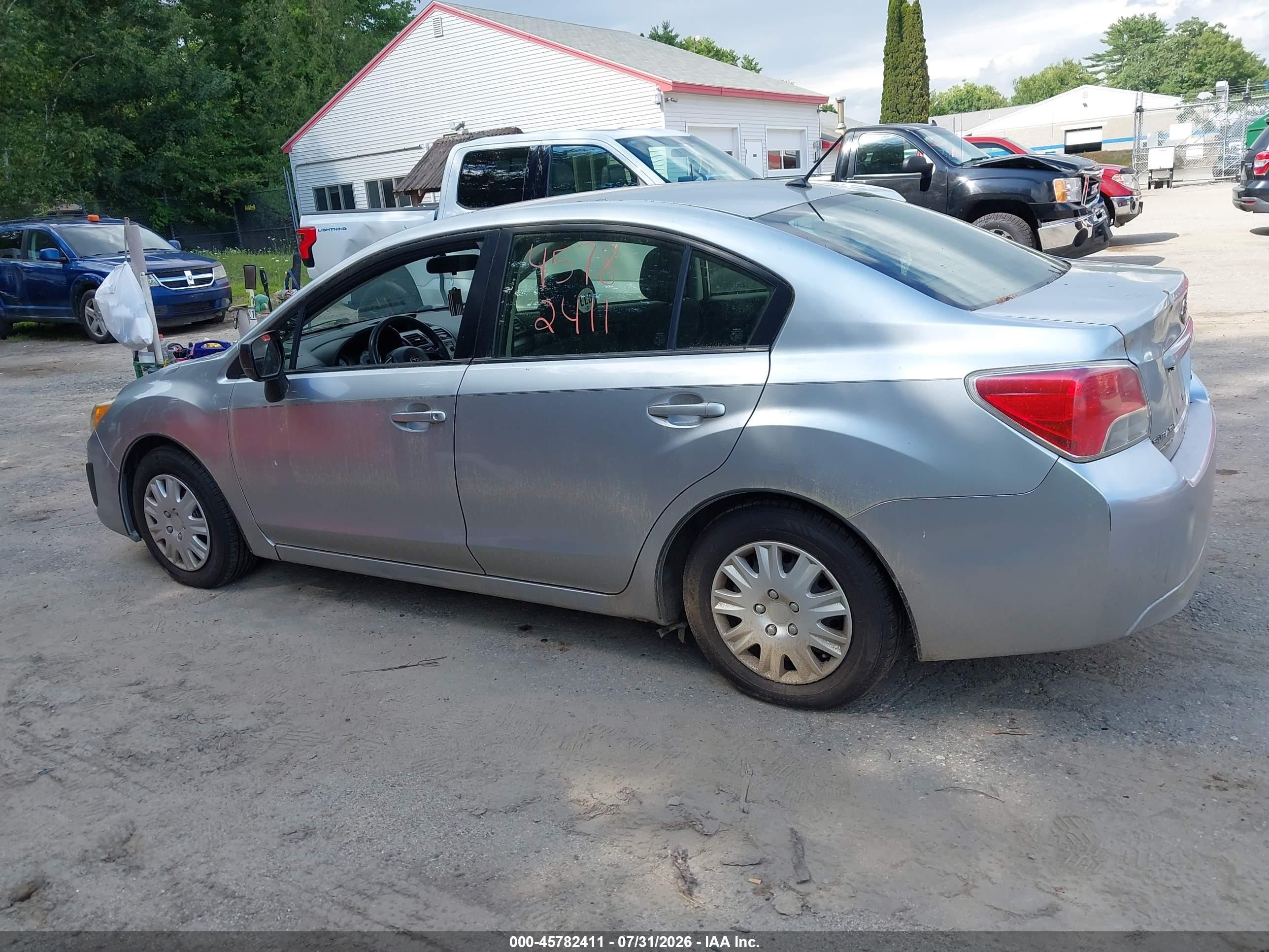 2013 Subaru Impreza 2.0i Silver vin: JF1GJAA62DH011714