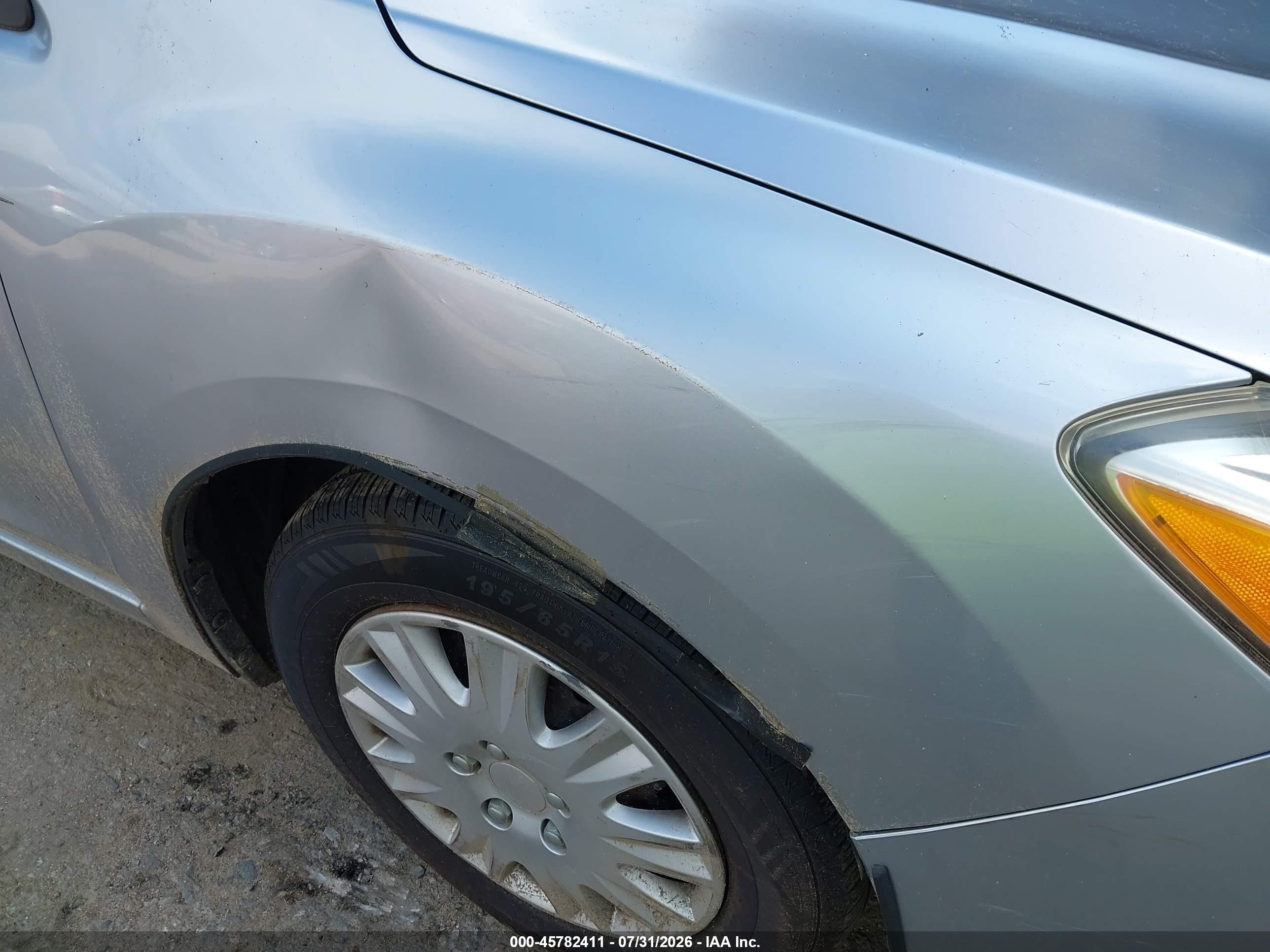 2013 Subaru Impreza 2.0i Silver vin: JF1GJAA62DH011714