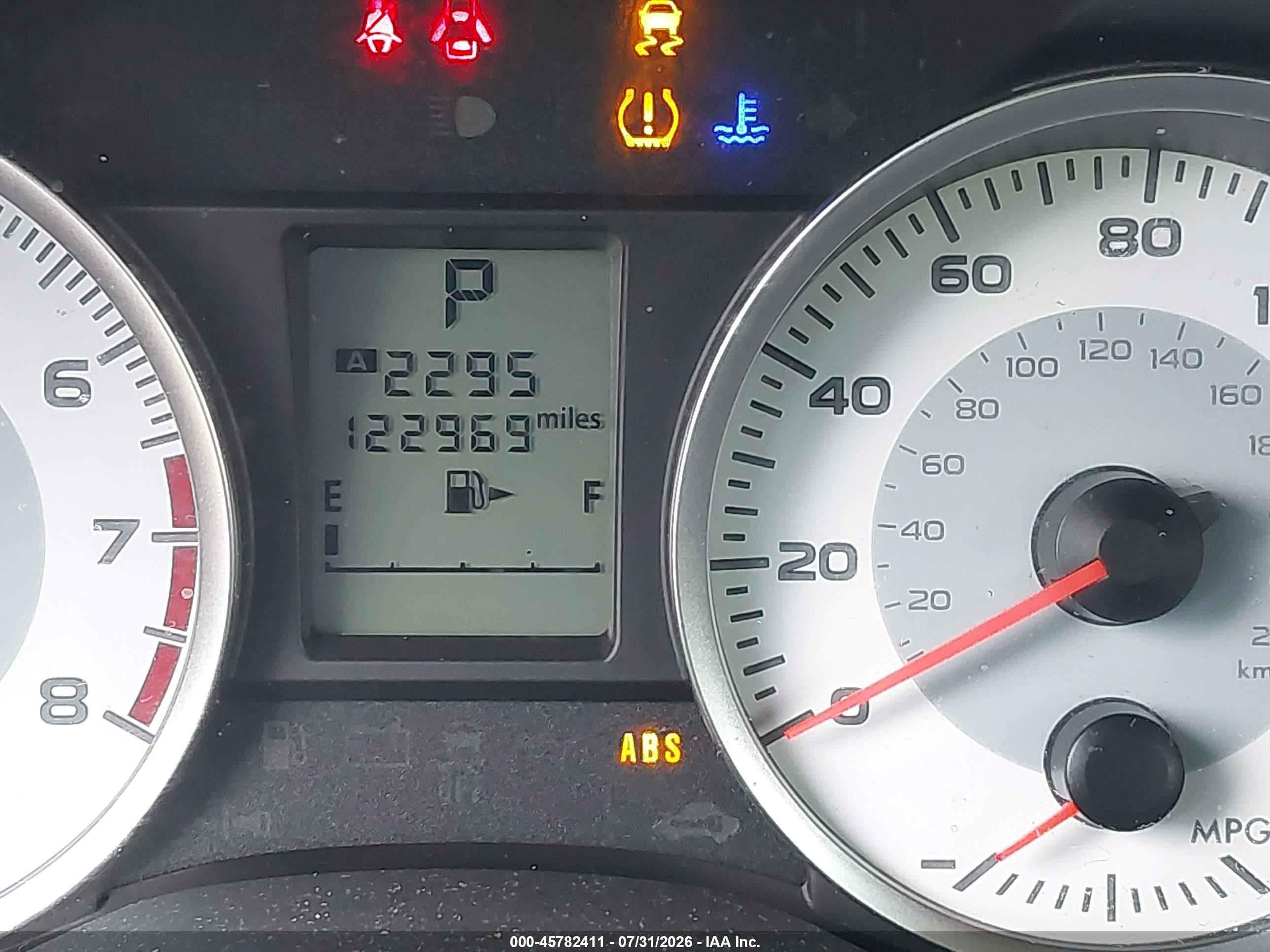 2013 Subaru Impreza 2.0i Silver vin: JF1GJAA62DH011714