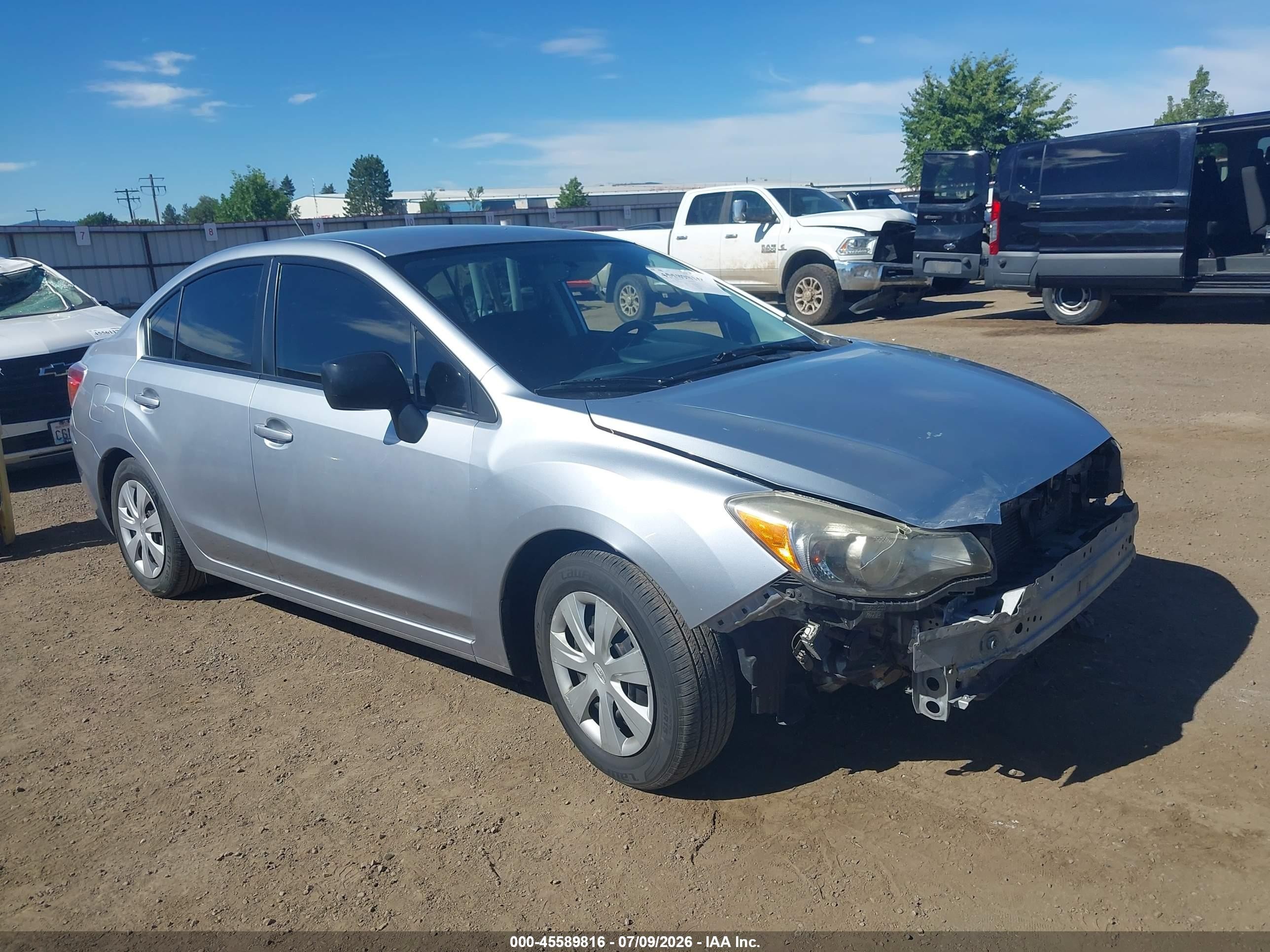 2013 Subaru Impreza 2.0i Silver vin: JF1GJAA62DH023670