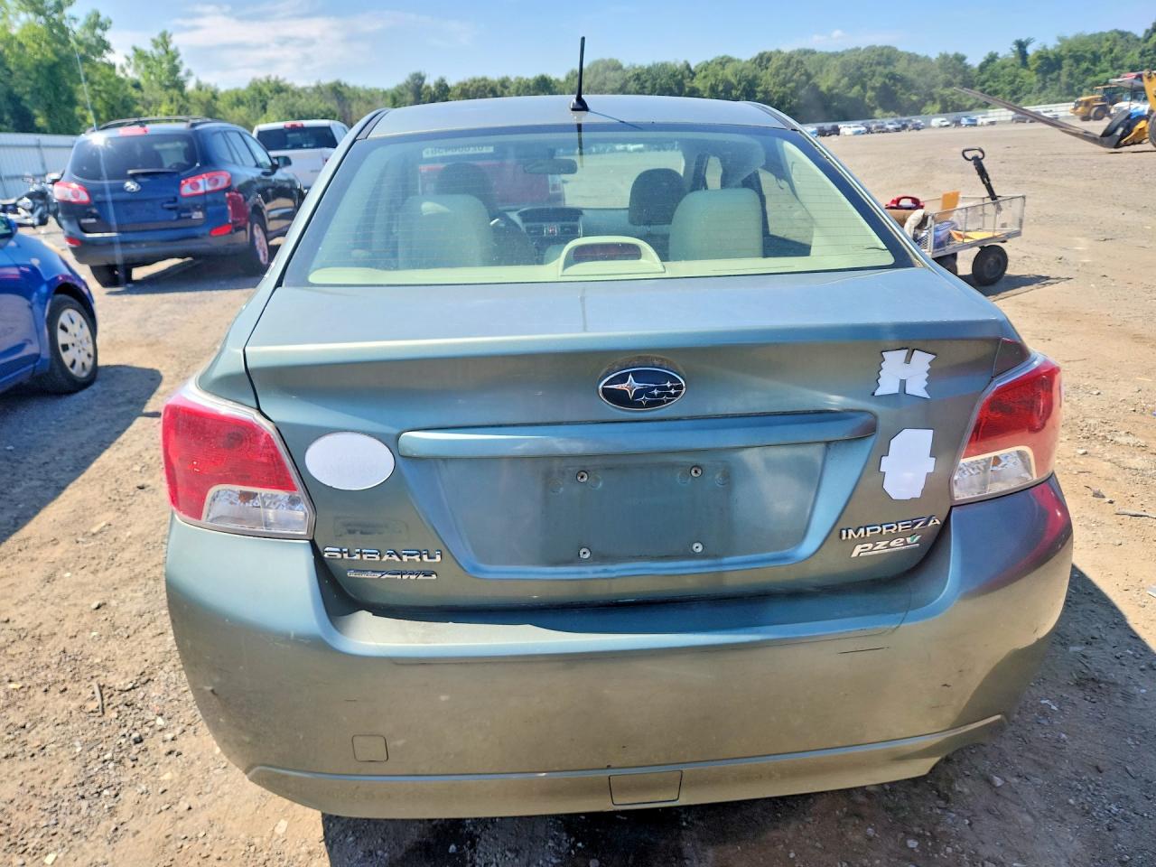2014 Subaru Impreza Green vin: JF1GJAA62EH014565