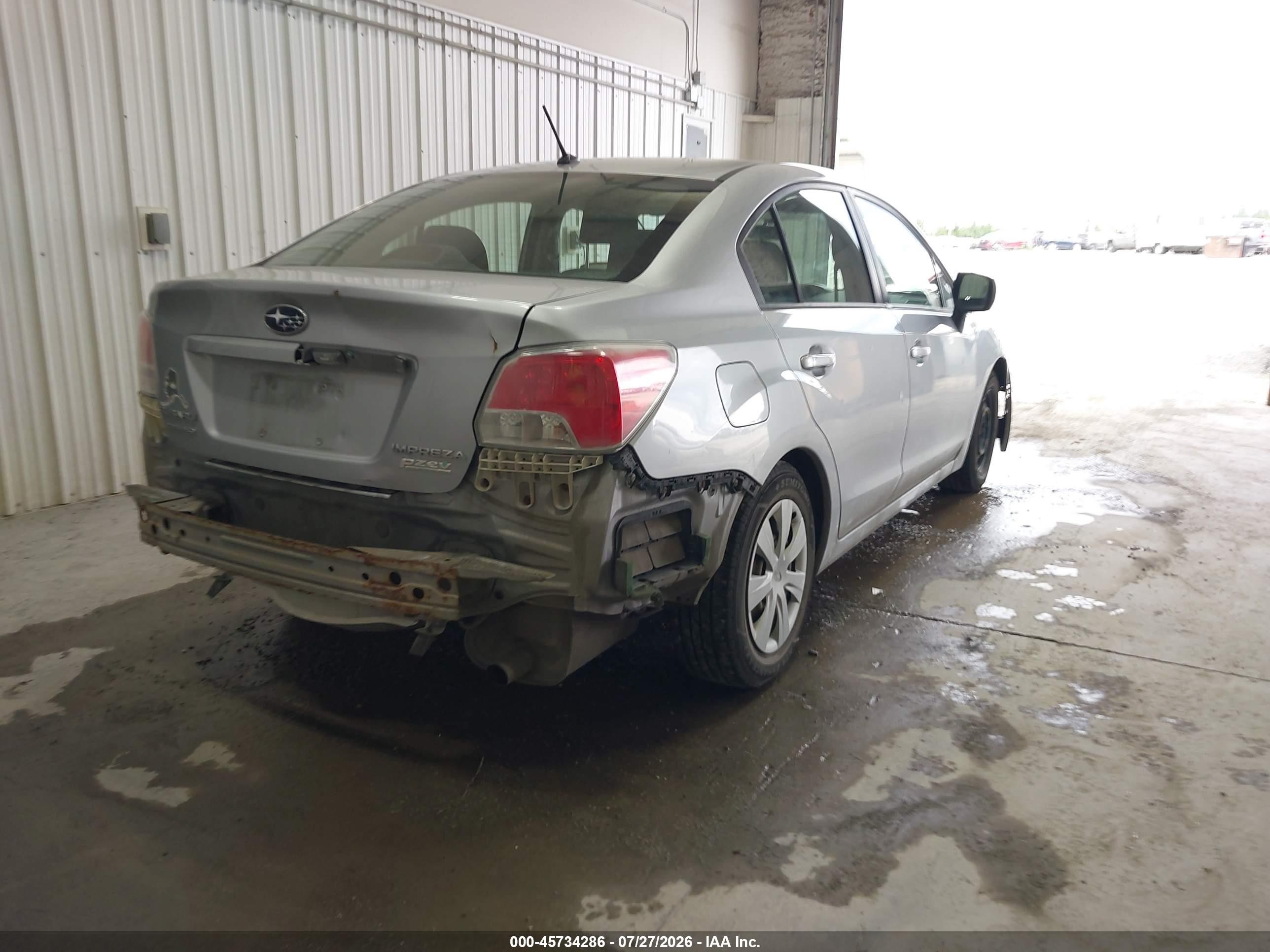 2014 Subaru Impreza 2.0i Silver vin: JF1GJAA62EH014727