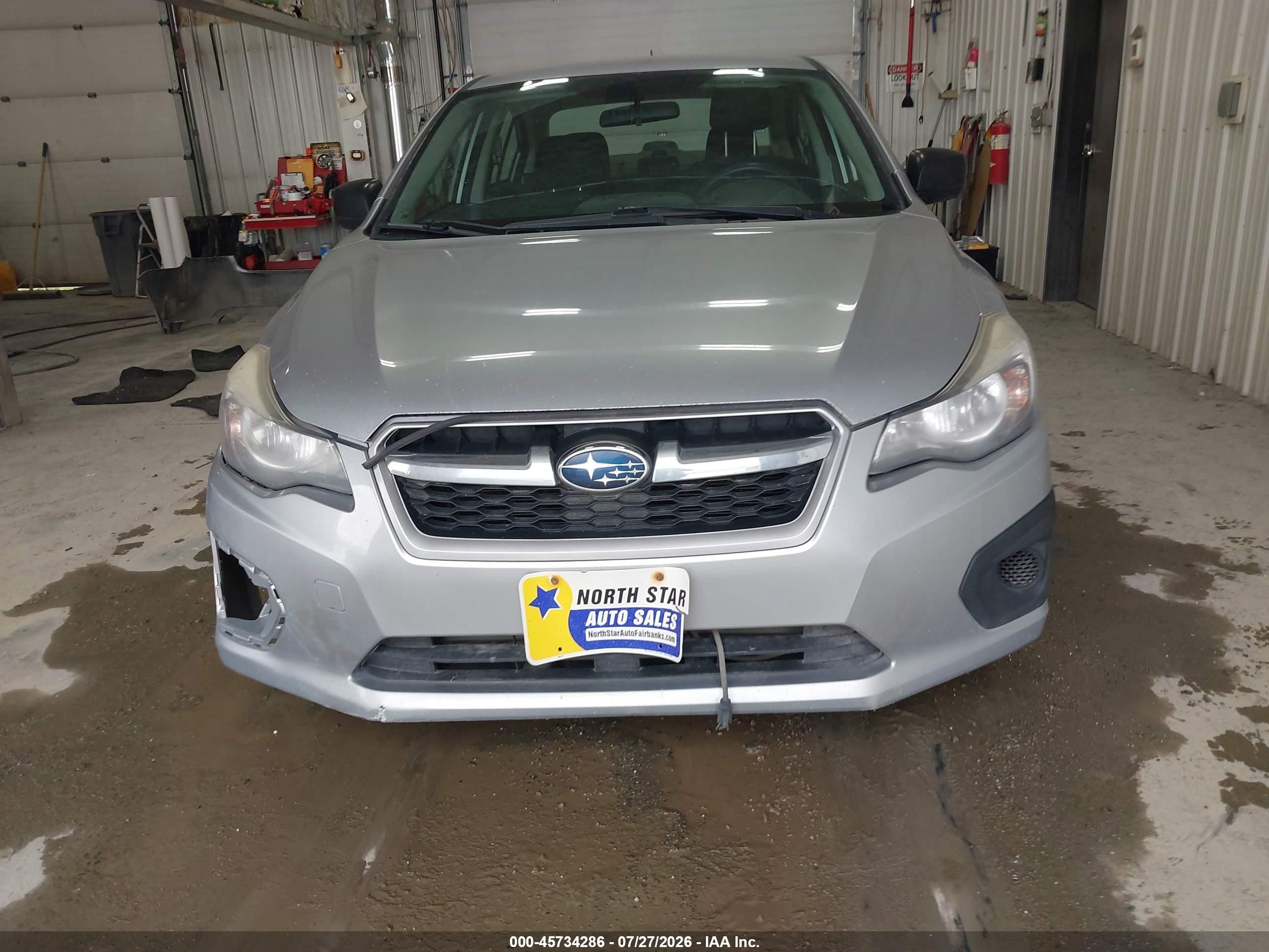 2014 Subaru Impreza 2.0i Silver vin: JF1GJAA62EH014727