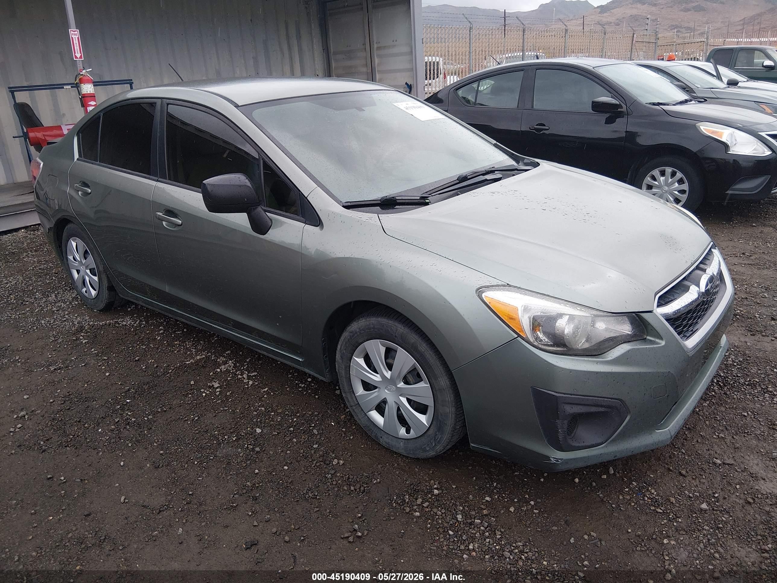 2014 Subaru Impreza 2.0i Зеленый vin: JF1GJAA62EH020107