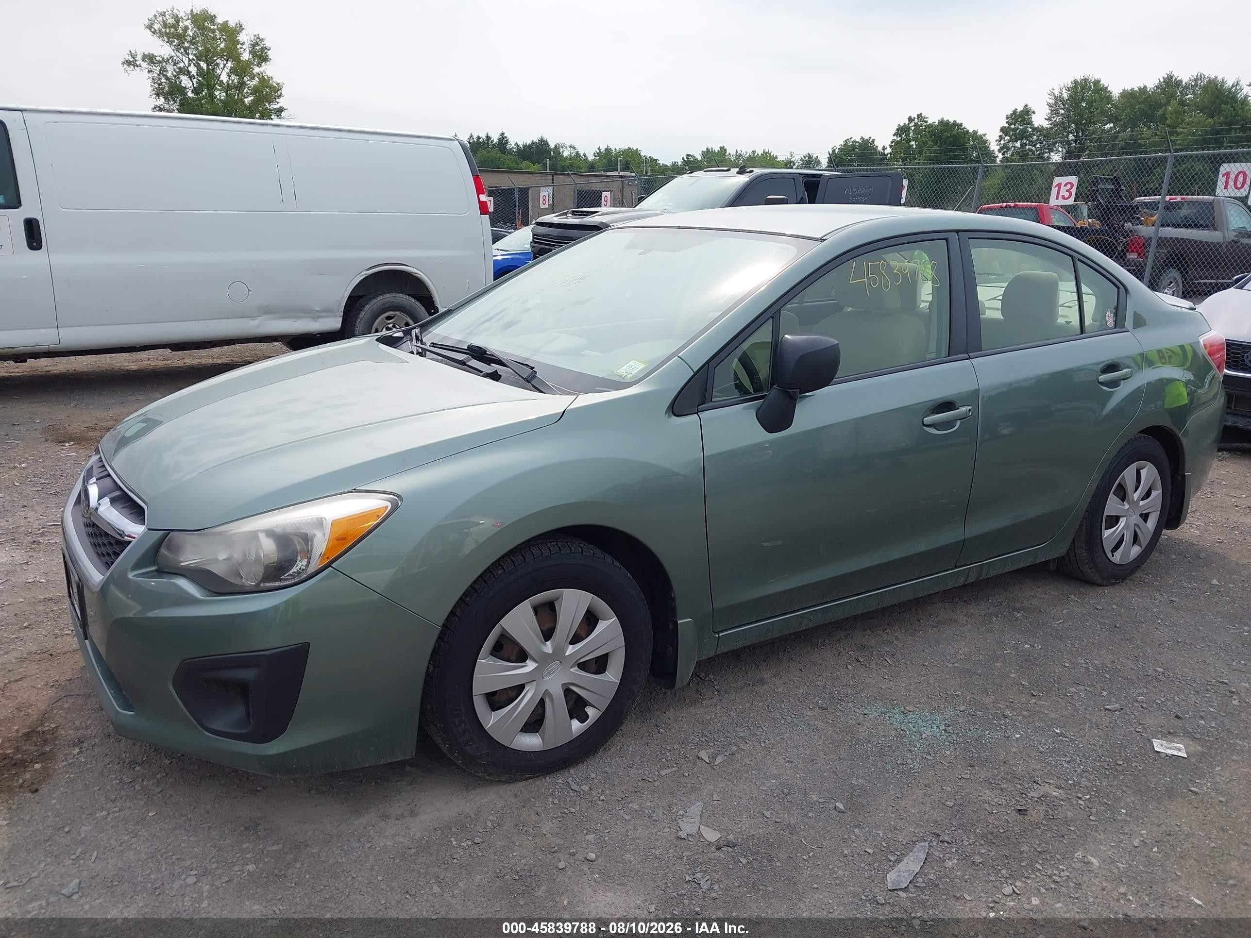 2014 Subaru Impreza 2.0i Зеленый vin: JF1GJAA62EH025002