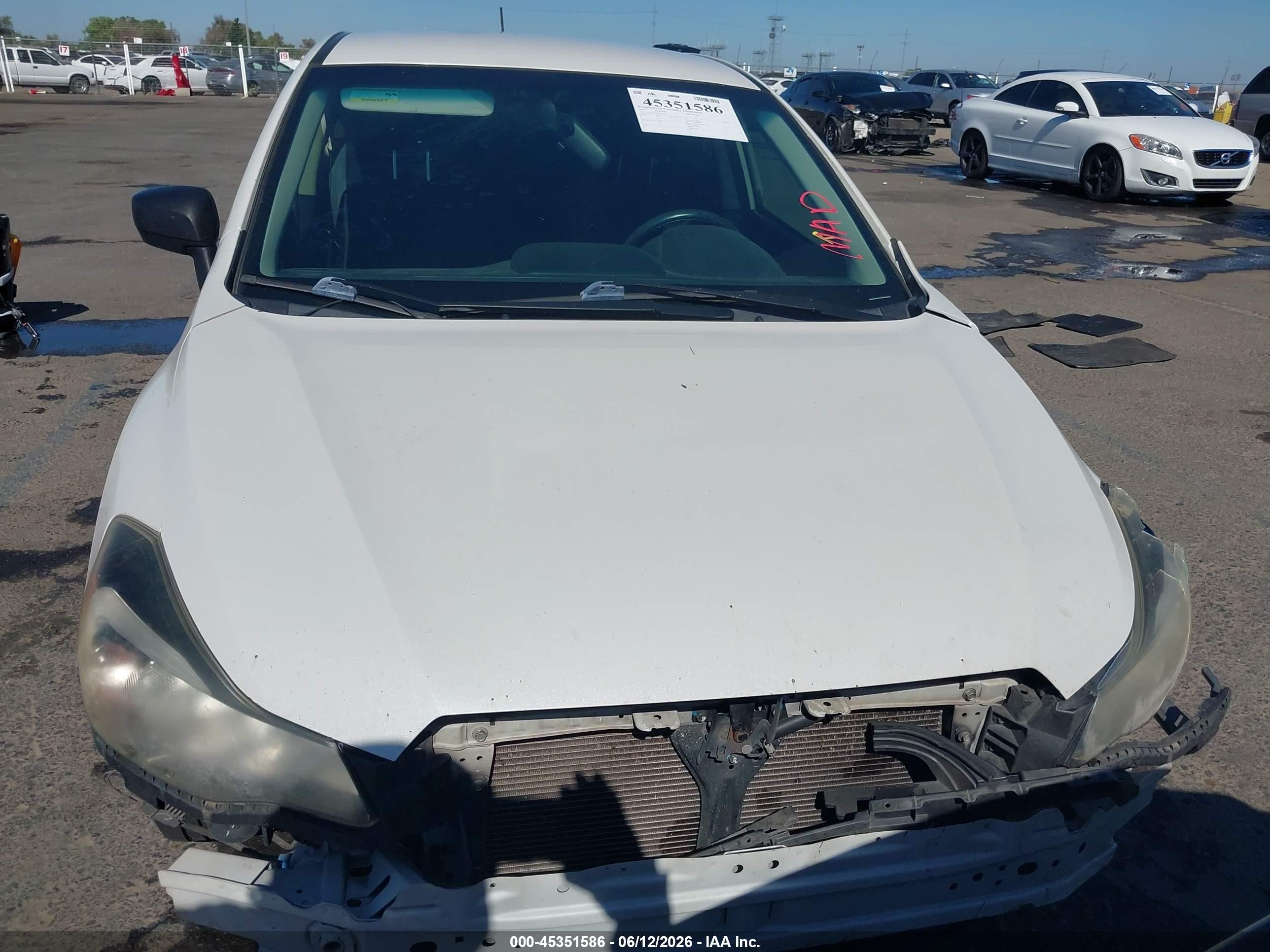 2015 Subaru Impreza 2.0i White vin: JF1GJAA62FH010307