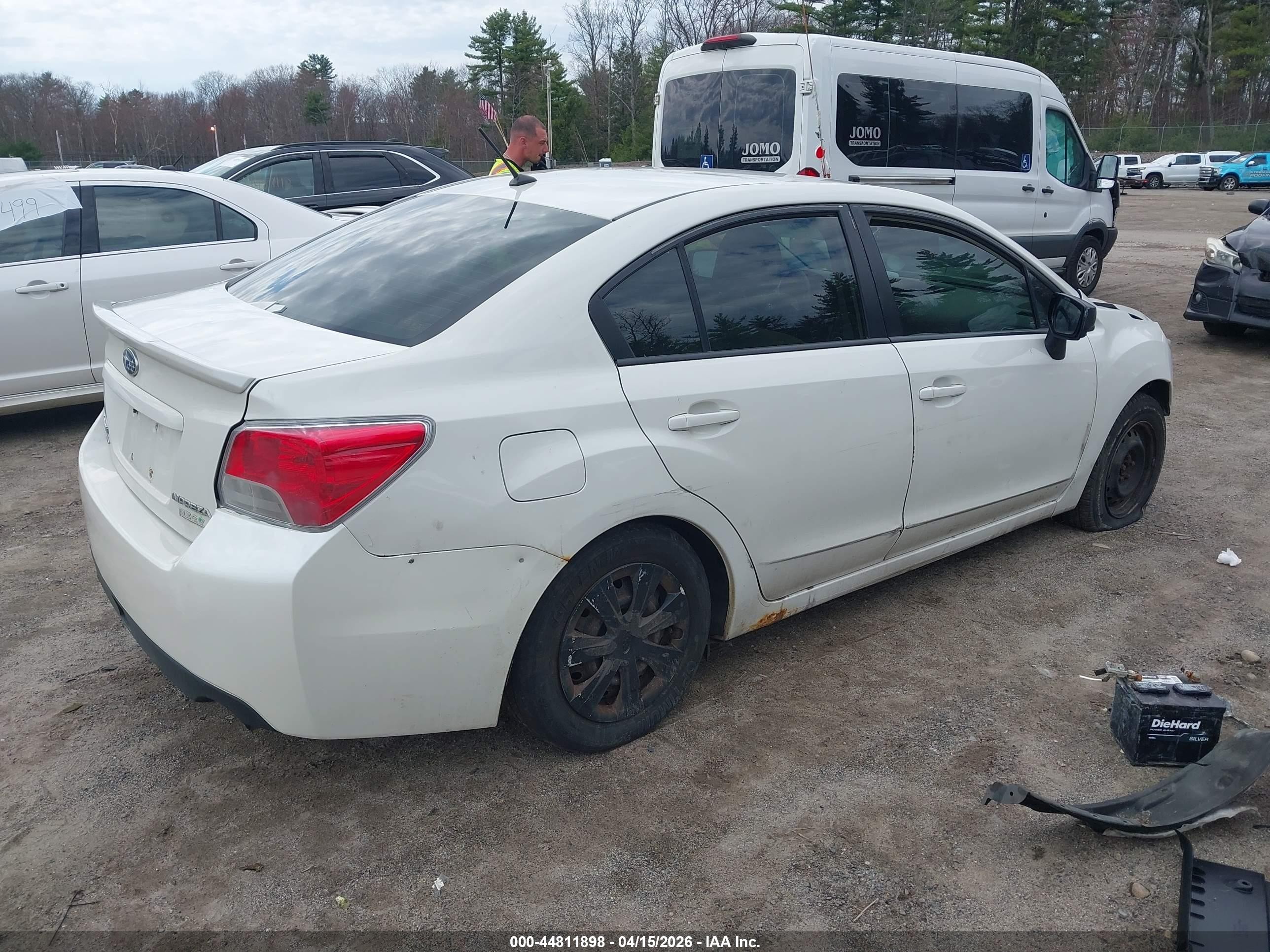 2015 Subaru Impreza 2.0i Белый vin: JF1GJAA62FH024613