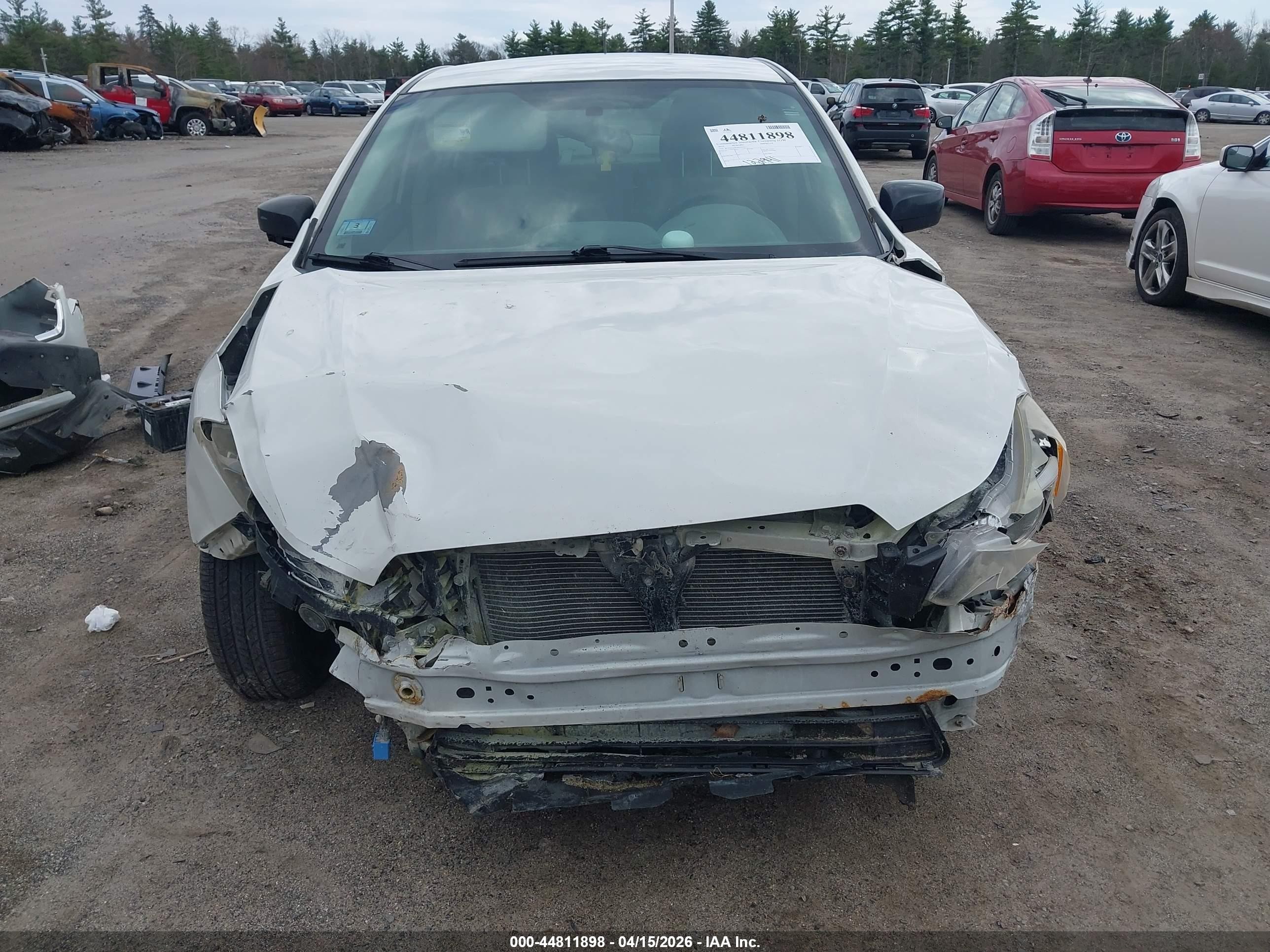 2015 Subaru Impreza 2.0i Белый vin: JF1GJAA62FH024613