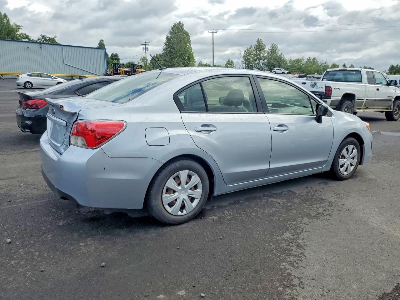 2015 Subaru Impreza Silver vin: JF1GJAA63FG022892