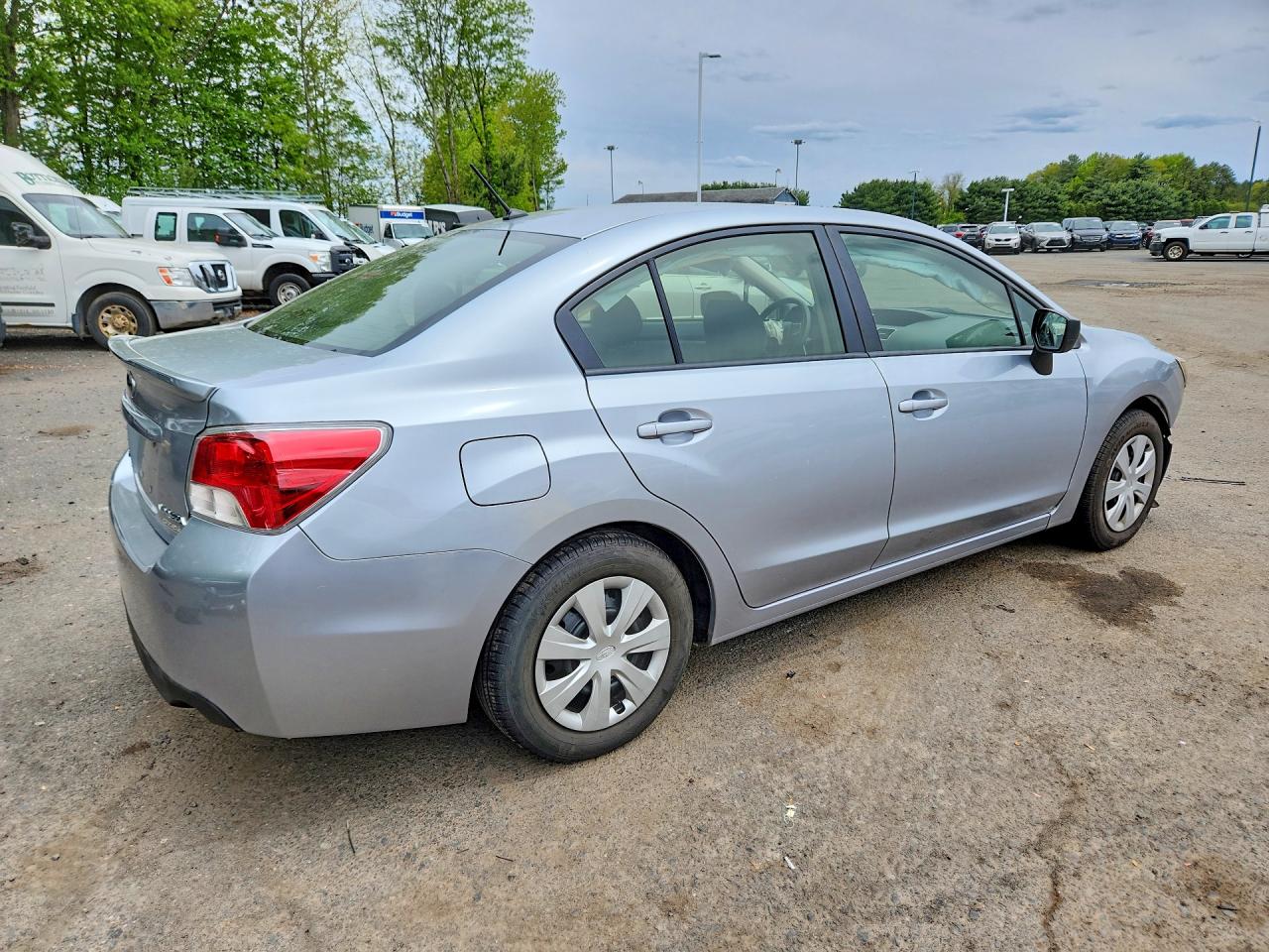 2015 Subaru Impreza Silver vin: JF1GJAA63FH004323