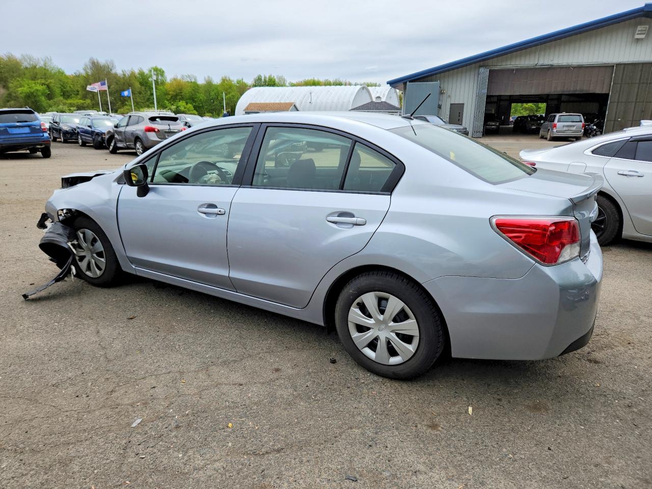 2015 Subaru Impreza Silver vin: JF1GJAA63FH004323