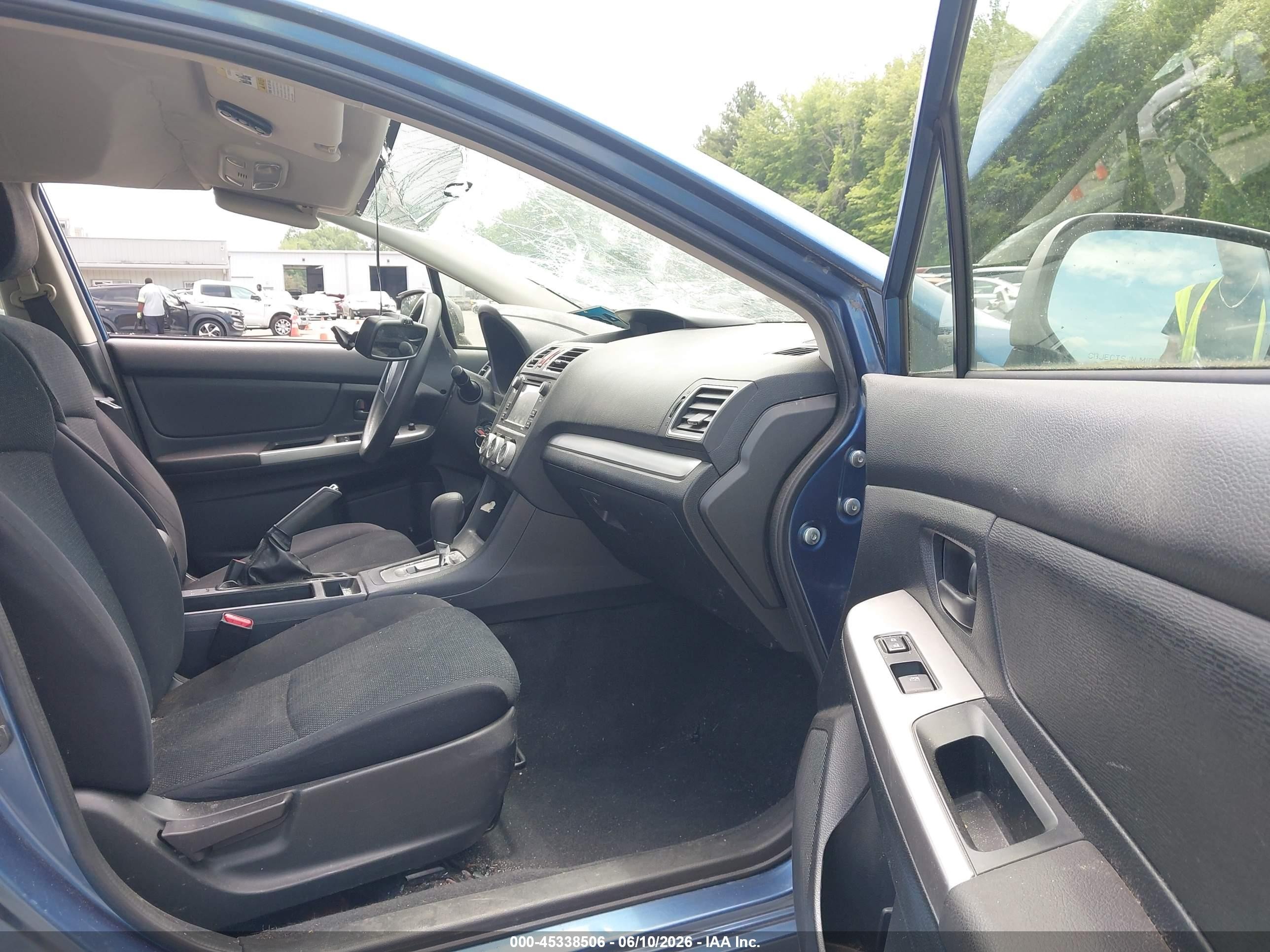 2015 Subaru Impreza 2.0i Blue vin: JF1GJAA63FH007268
