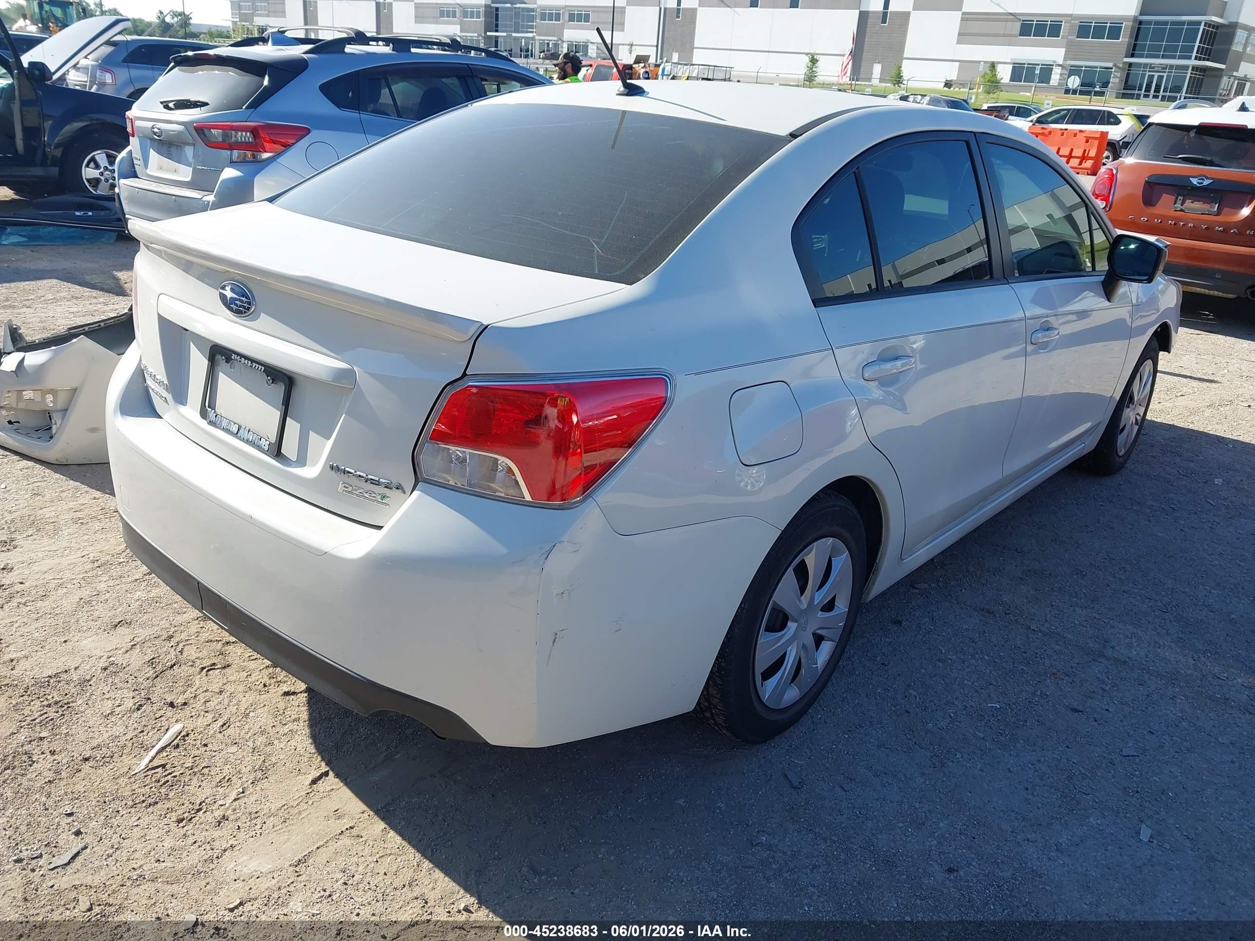2015 Subaru Impreza 2.0i White vin: JF1GJAA63FH023924