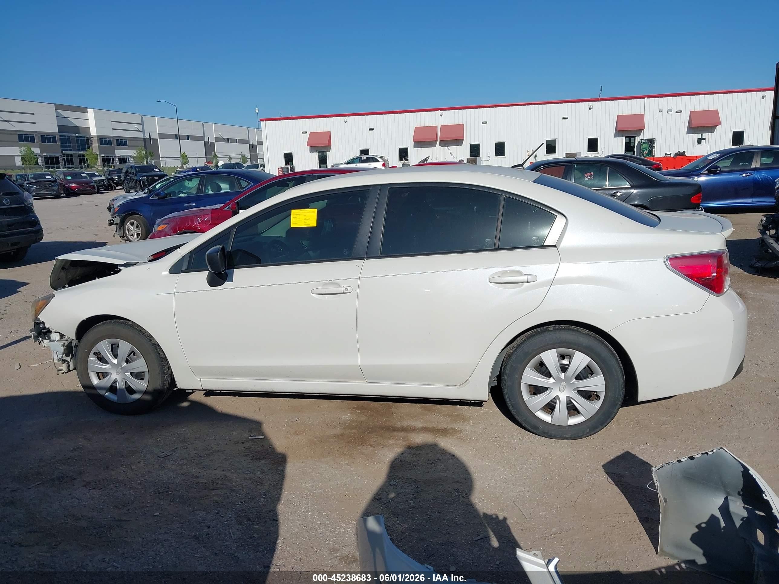 2015 Subaru Impreza 2.0i White vin: JF1GJAA63FH023924