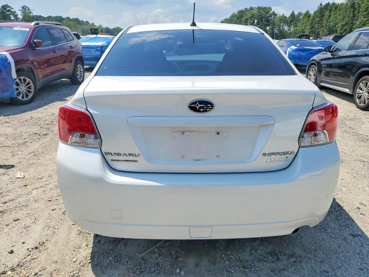 2012 Subaru Impreza White vin: JF1GJAA64CH008103