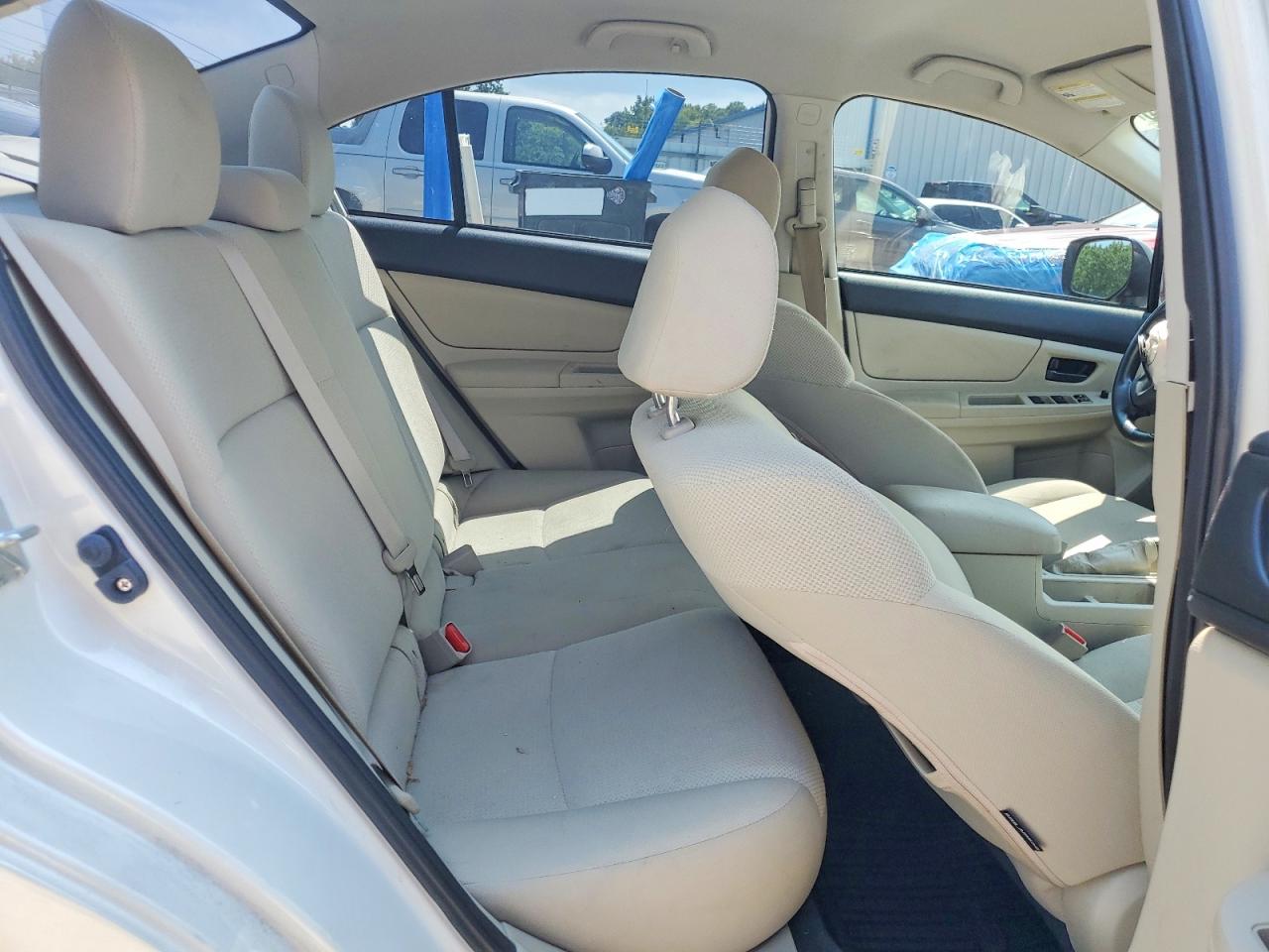 2012 Subaru Impreza White vin: JF1GJAA64CH008103