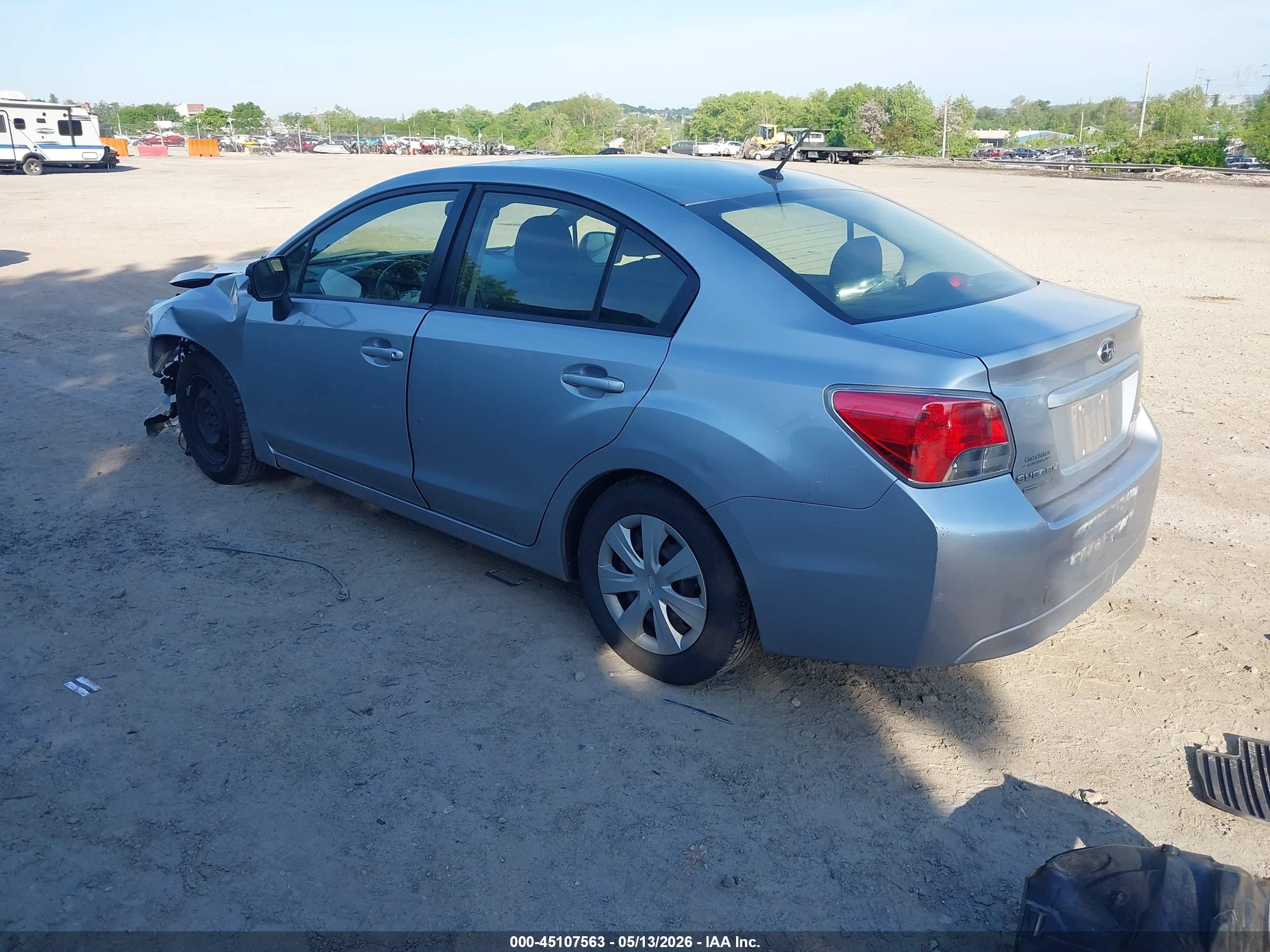 2013 Subaru Impreza 2.0i Серебряный vin: JF1GJAA64DH034802