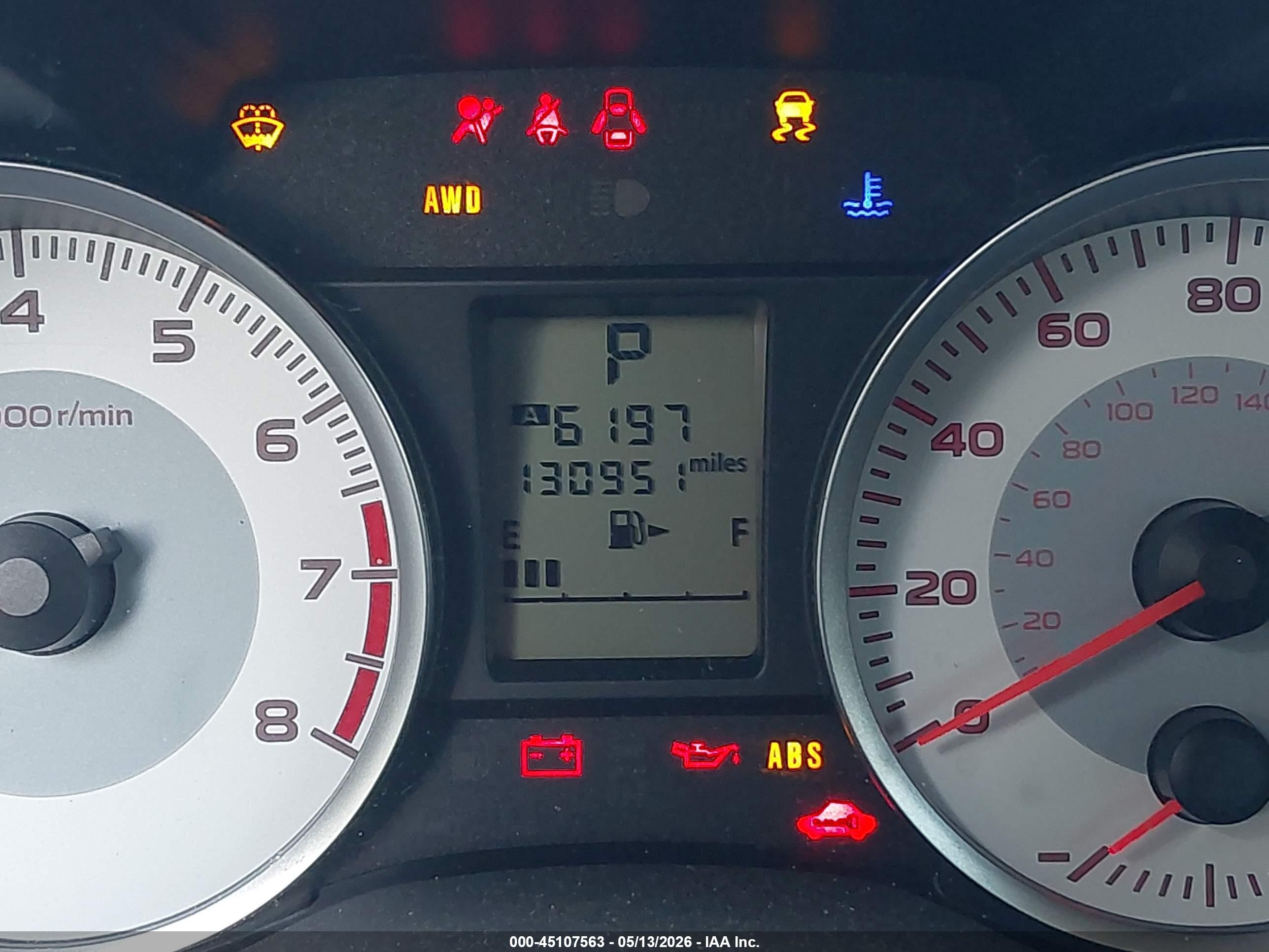 2013 Subaru Impreza 2.0i Серебряный vin: JF1GJAA64DH034802