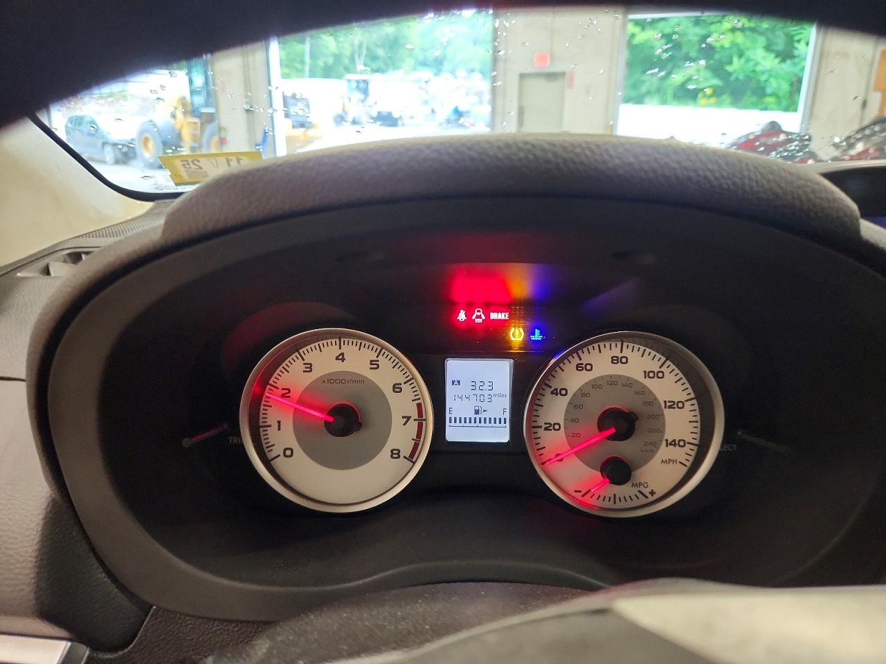 2014 Subaru Impreza Silver vin: JF1GJAA64EG013309