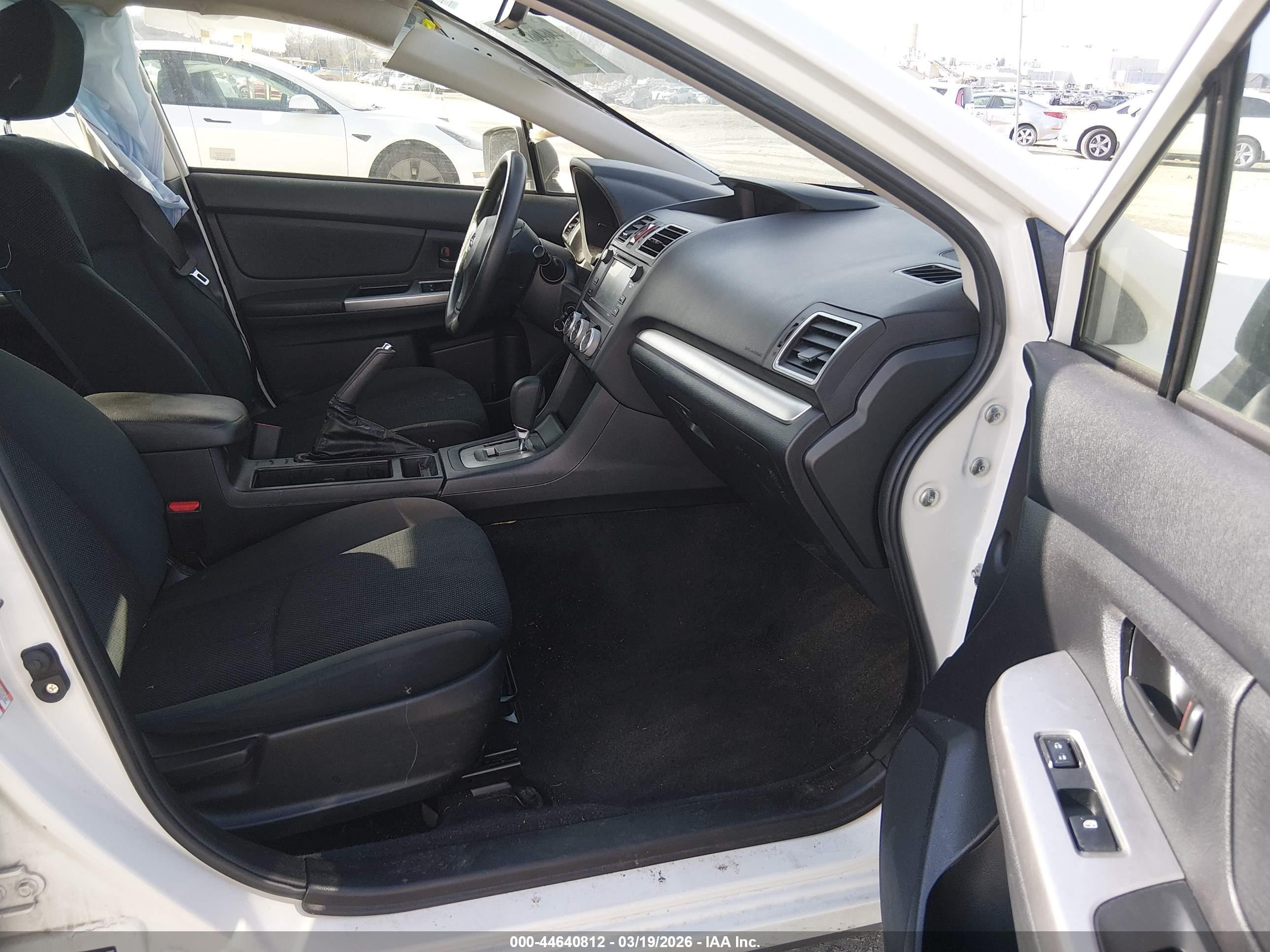 2016 Subaru Impreza 2.0i White vin: JF1GJAA64GH002193