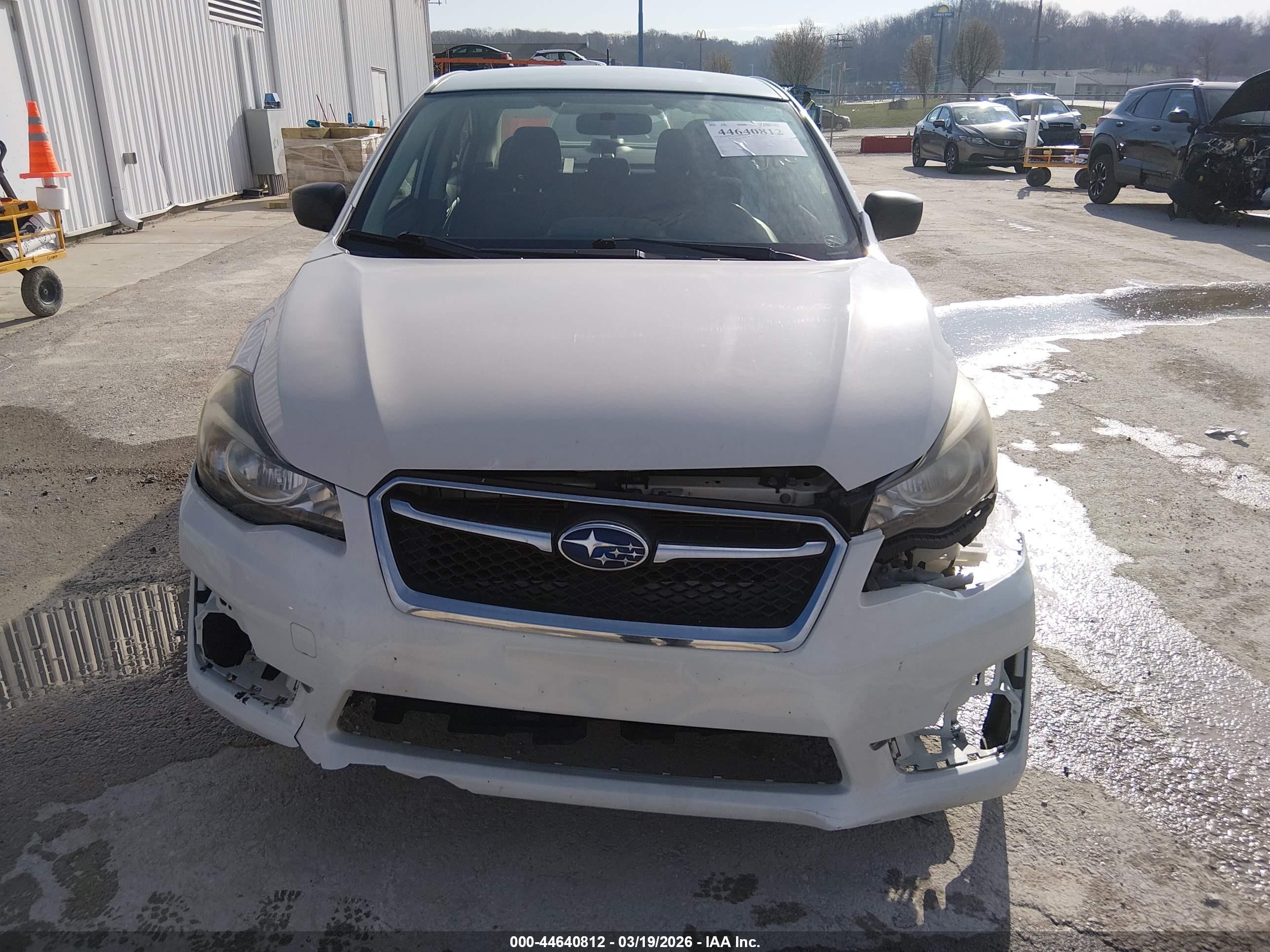 2016 Subaru Impreza 2.0i White vin: JF1GJAA64GH002193