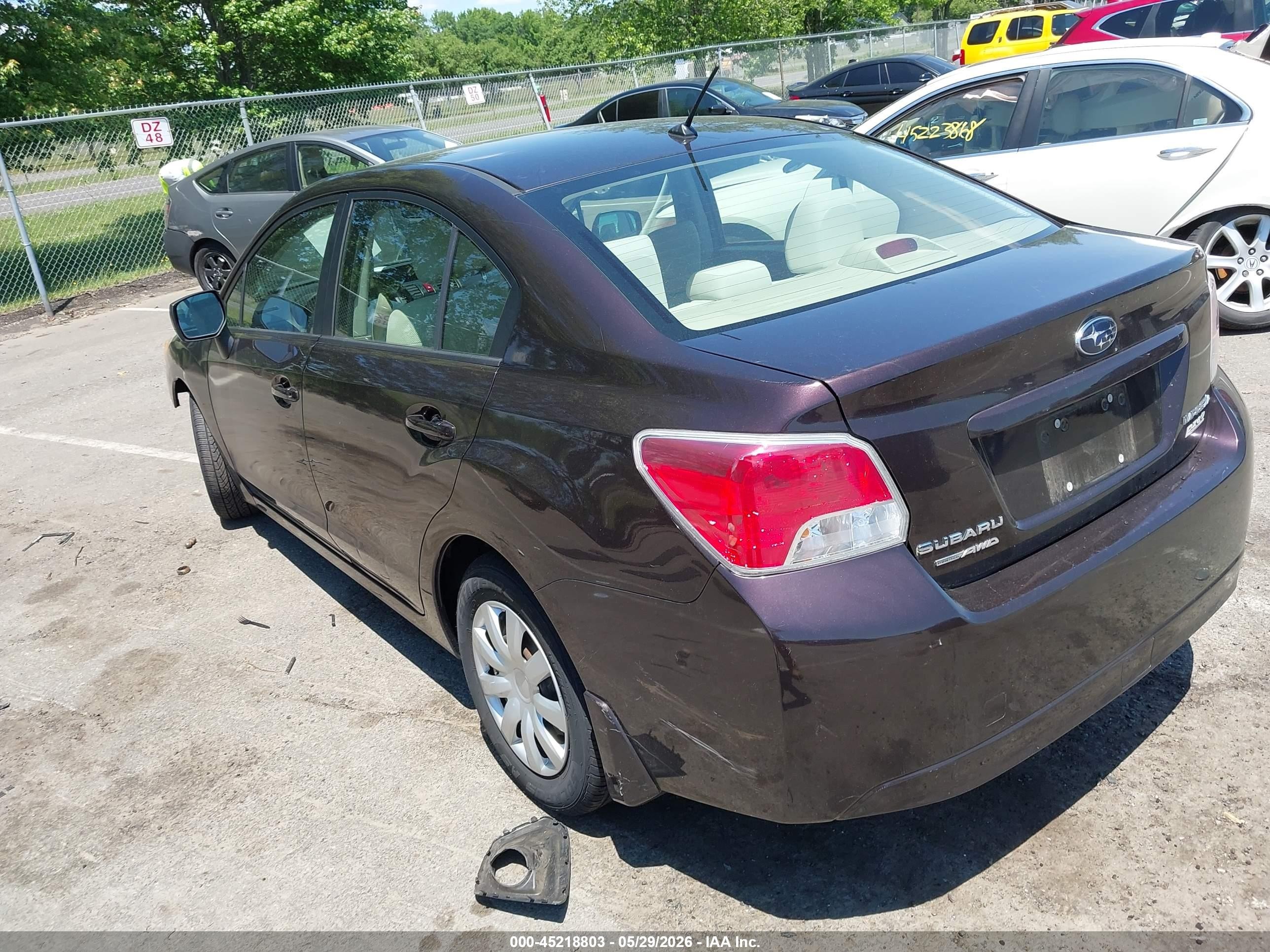 2012 Subaru Impreza 2.0i Burgundy vin: JF1GJAA66CH010046