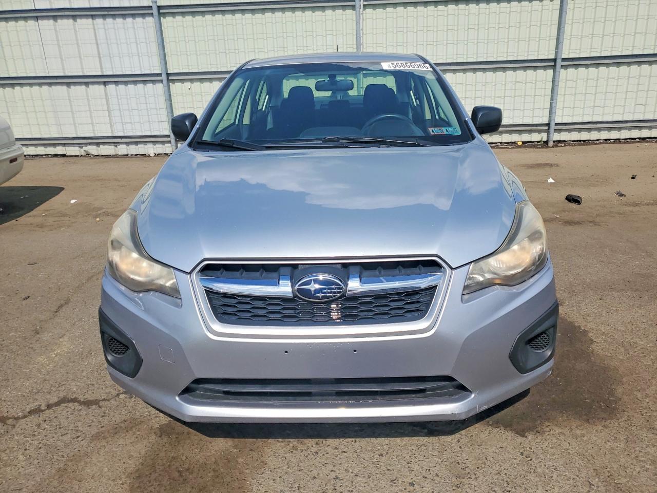 2014 Subaru Impreza Серебряный vin: JF1GJAA66EH024693