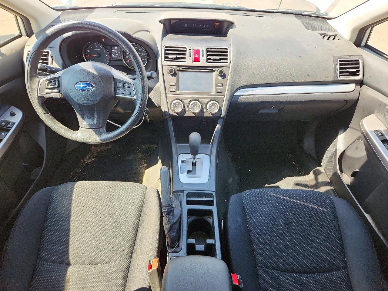 2015 Subaru Impreza Белый vin: JF1GJAA66FH004252