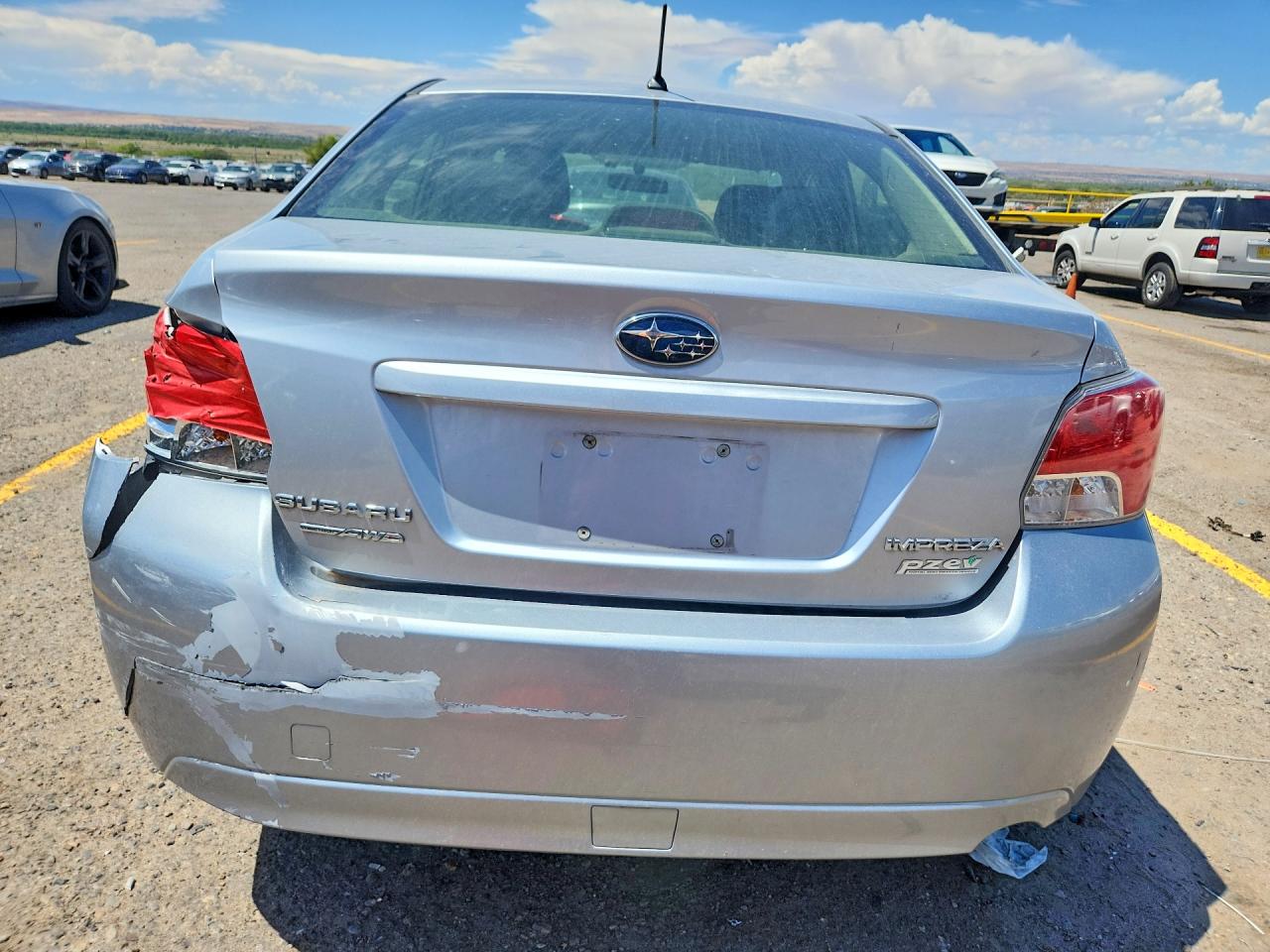 2013 Subaru Impreza Silver vin: JF1GJAA67DH019419