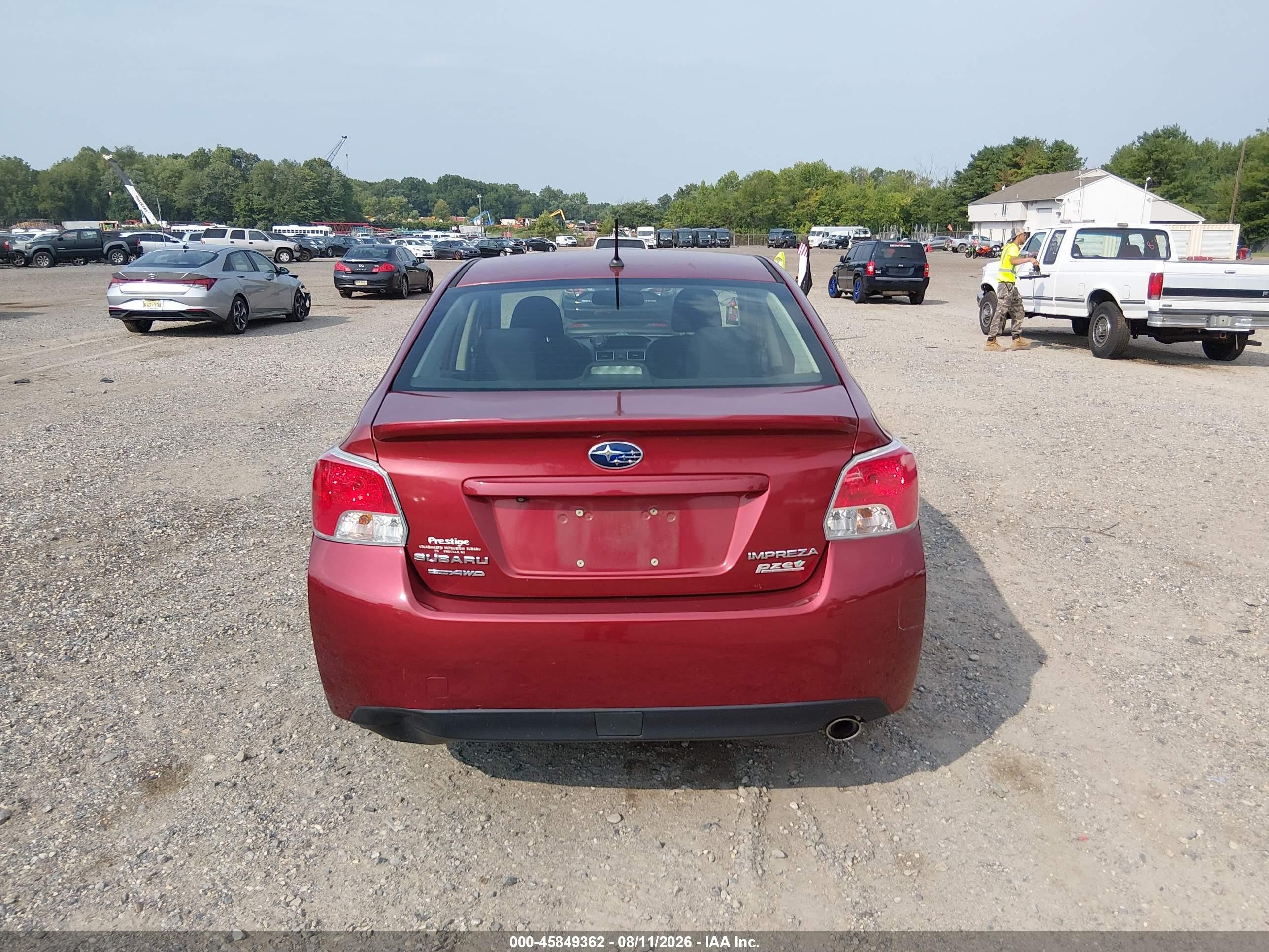 2015 Subaru Impreza 2.0i Burgundy vin: JF1GJAA67FH012439