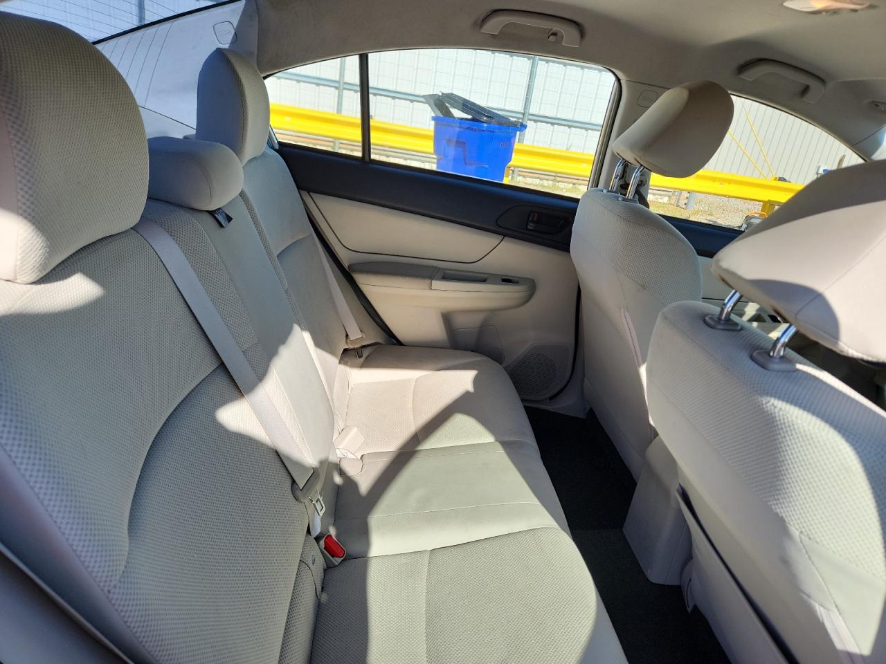 2012 Subaru Impreza White vin: JF1GJAA68CH018214