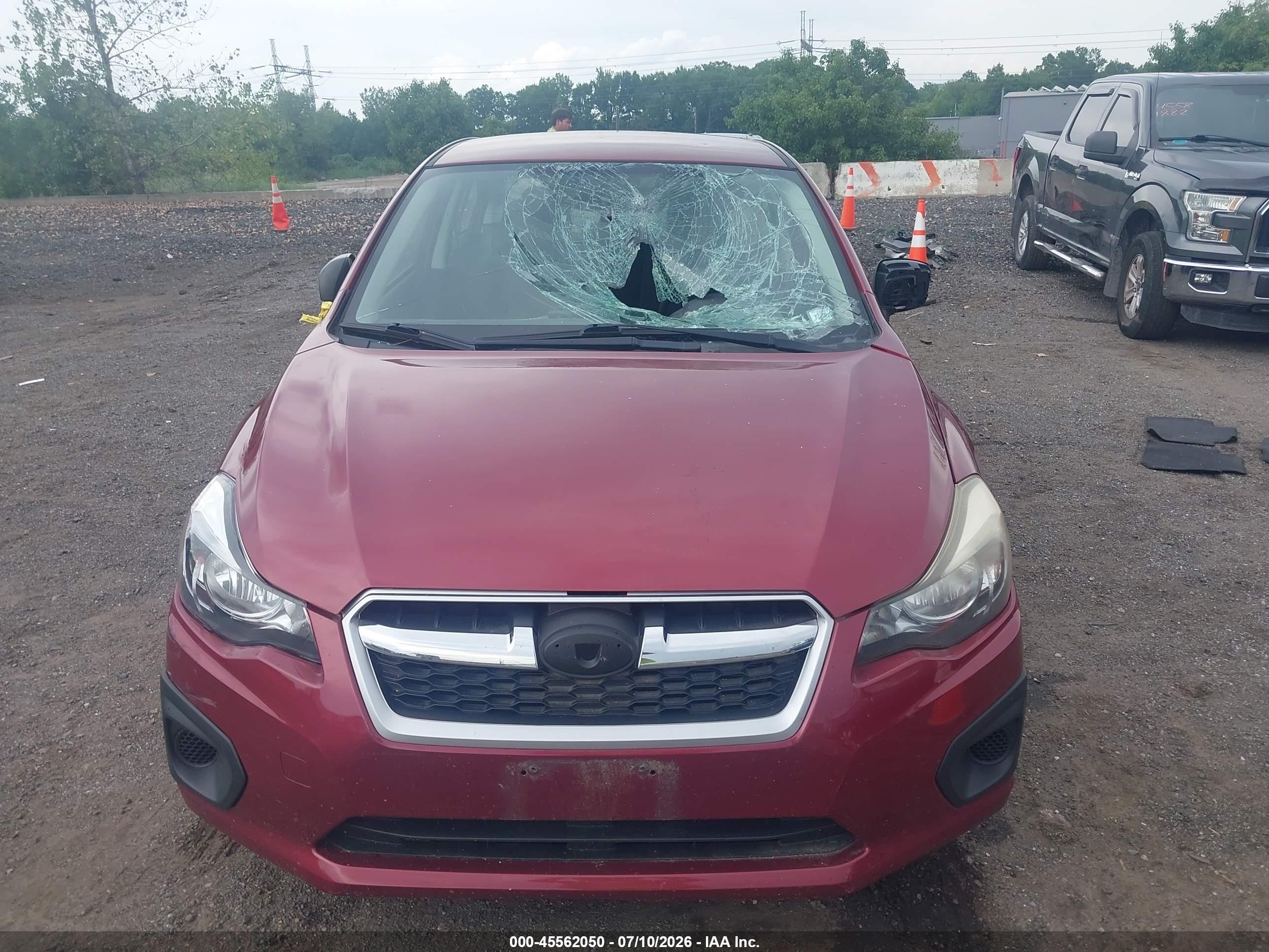 2013 Subaru Impreza 2.0i Red vin: JF1GJAA68DH027660