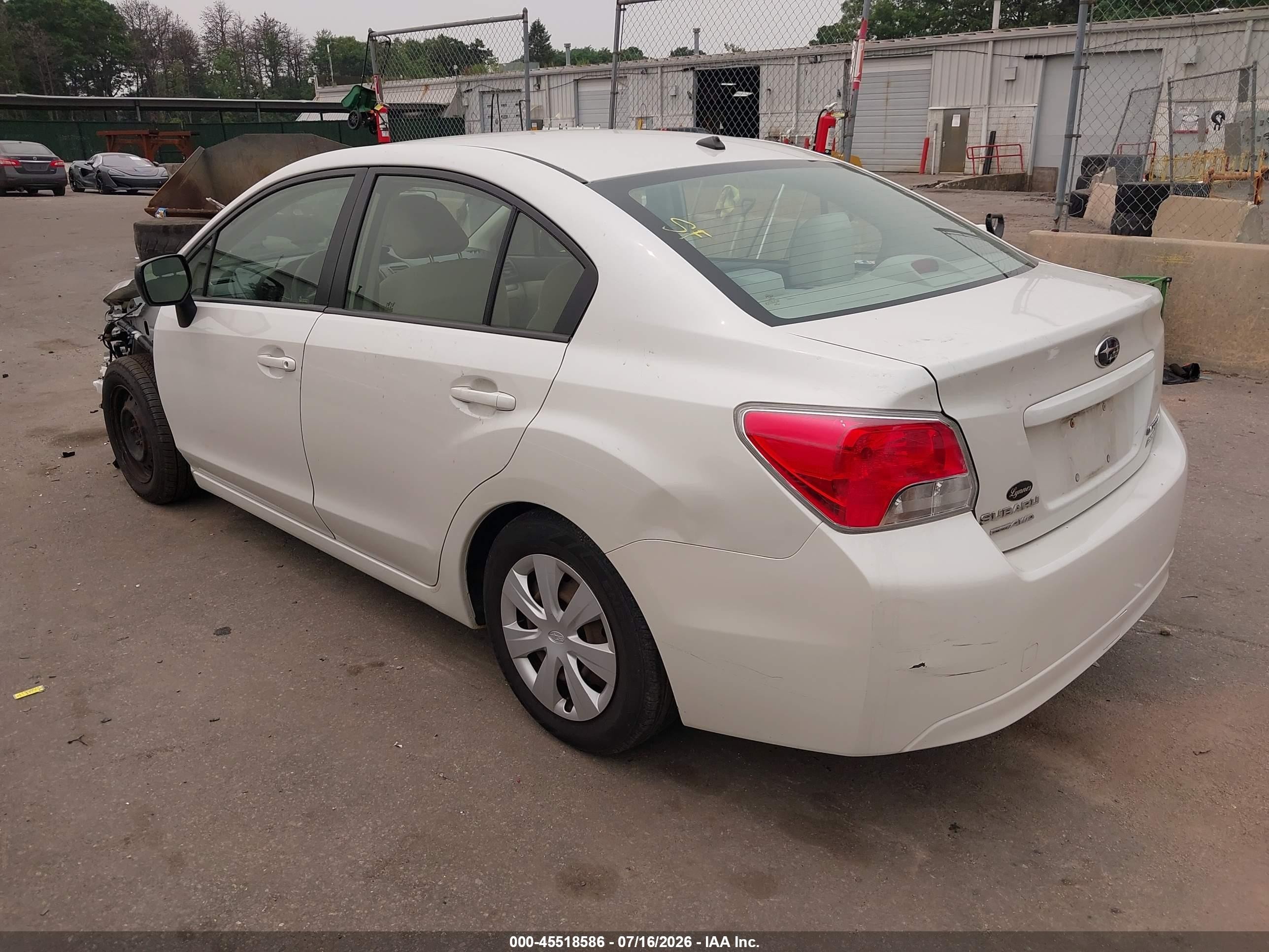 2014 Subaru Impreza 2.0i Белый vin: JF1GJAA68EH019771