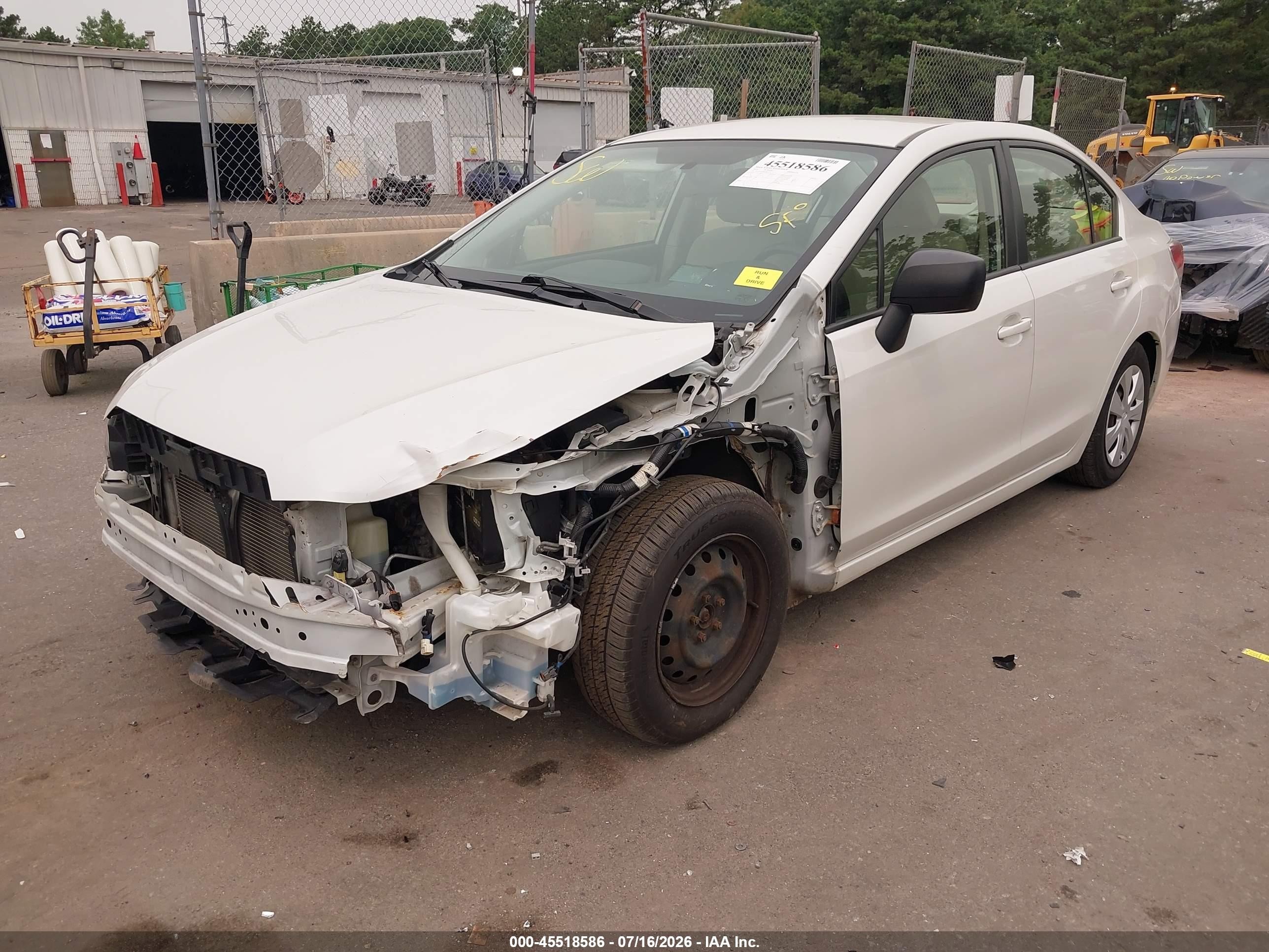2014 Subaru Impreza 2.0i Белый vin: JF1GJAA68EH019771