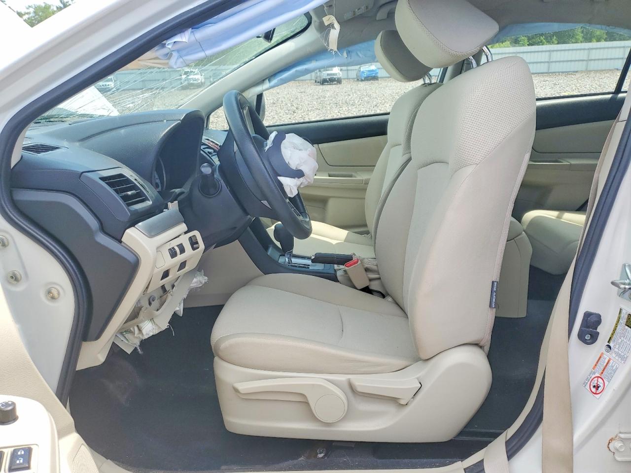 2014 Subaru Impreza White vin: JF1GJAA68EH021231