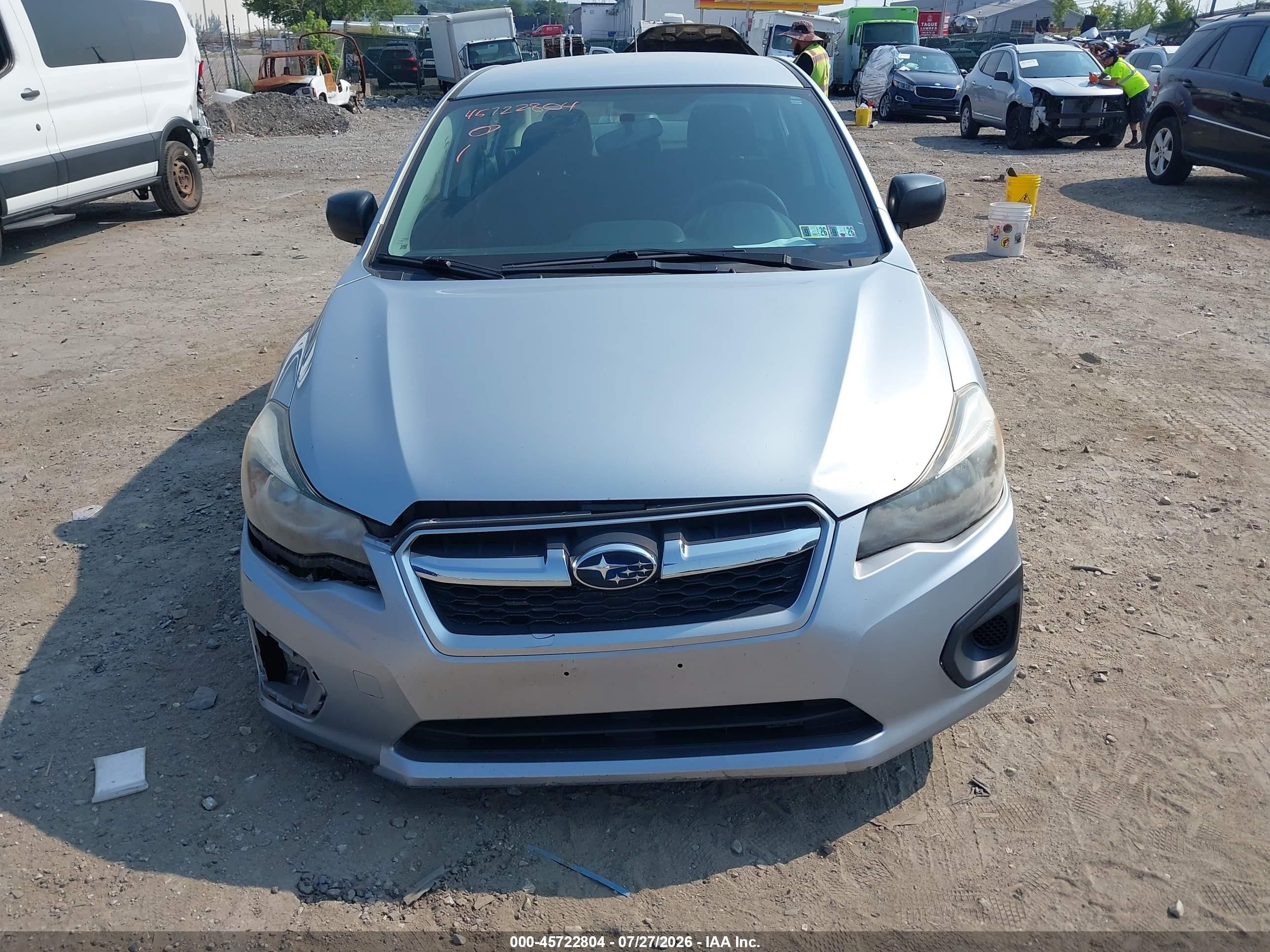 2014 Subaru Impreza 2.0i Silver vin: JF1GJAA68EH024081