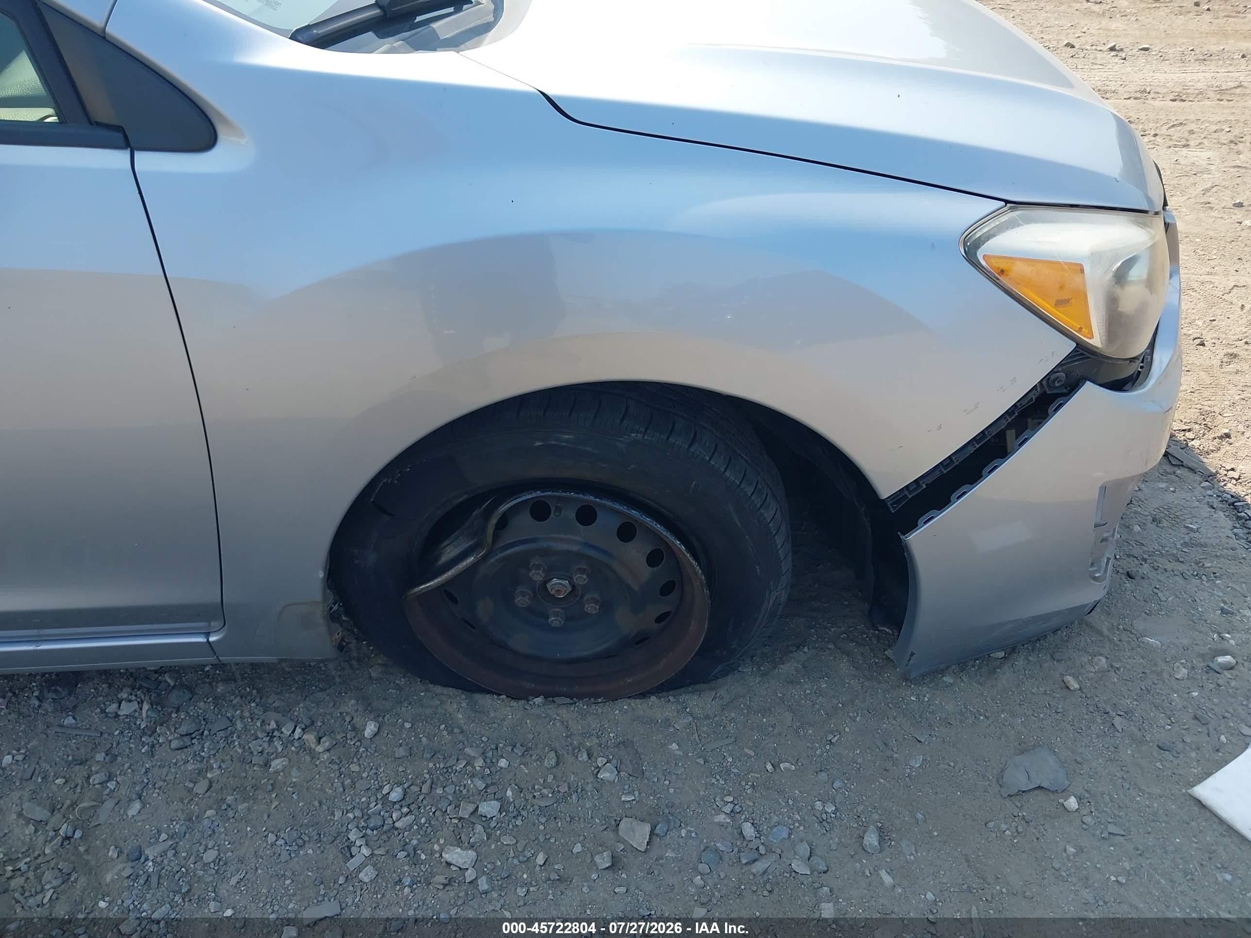 2014 Subaru Impreza 2.0i Silver vin: JF1GJAA68EH024081