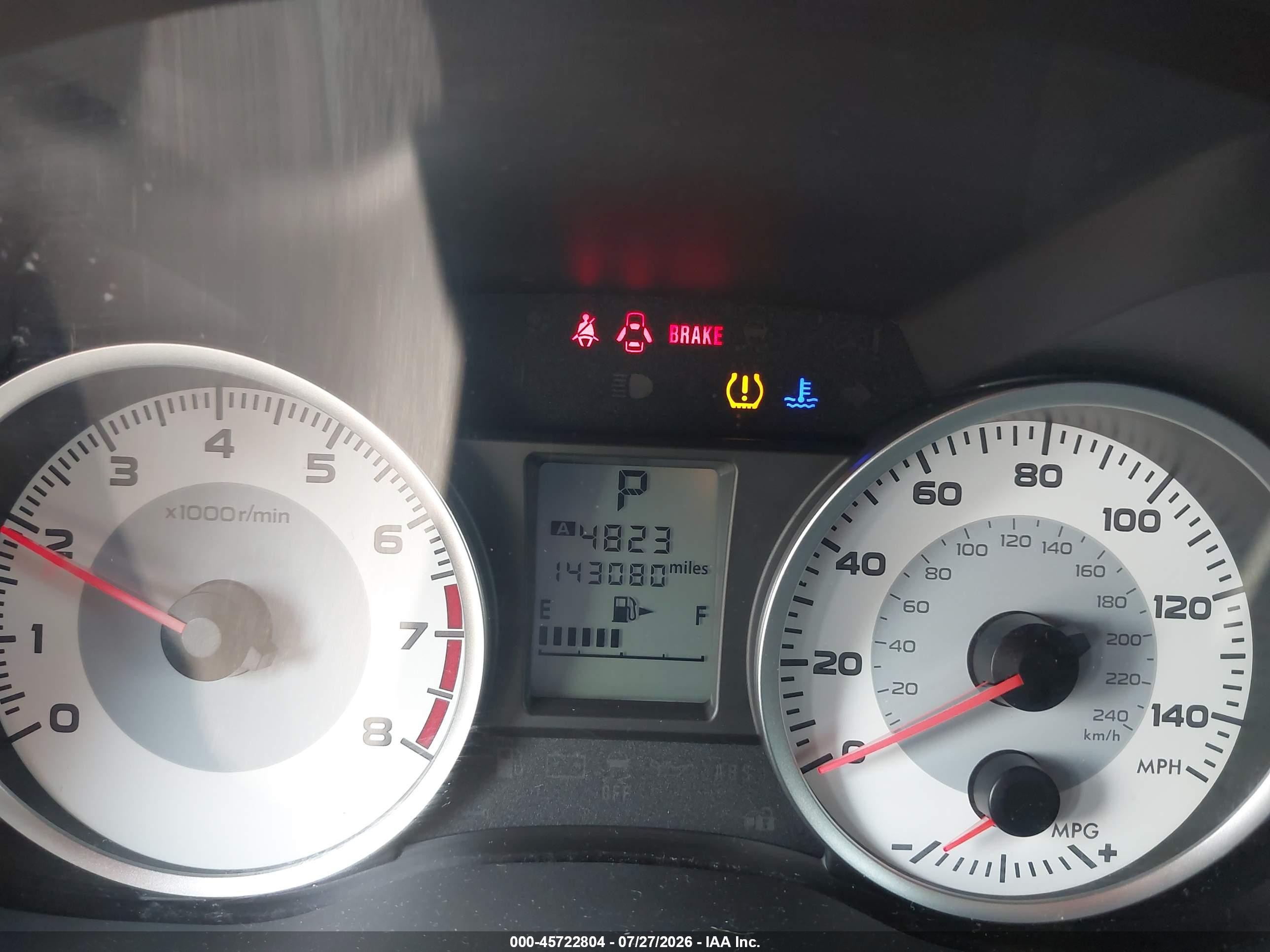 2014 Subaru Impreza 2.0i Silver vin: JF1GJAA68EH024081