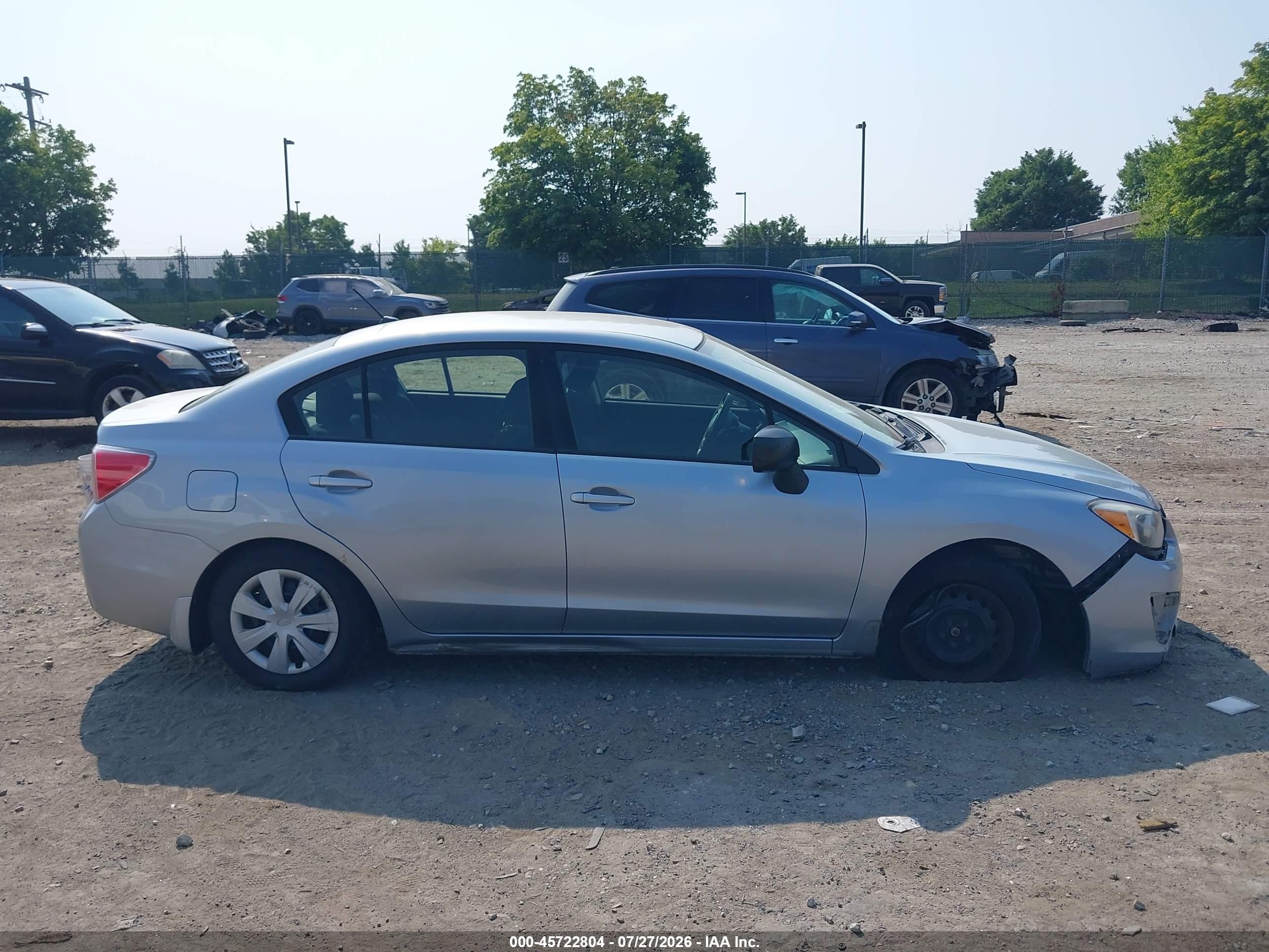 2014 Subaru Impreza 2.0i Silver vin: JF1GJAA68EH024081